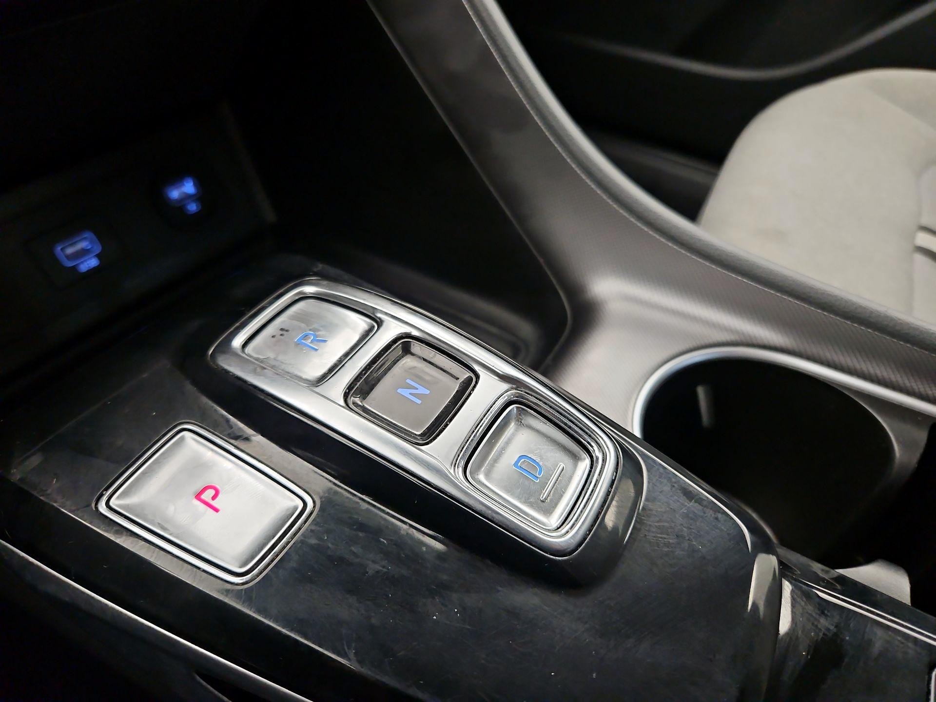 Thumbnail: 2020 Hyundai Sonata - 17