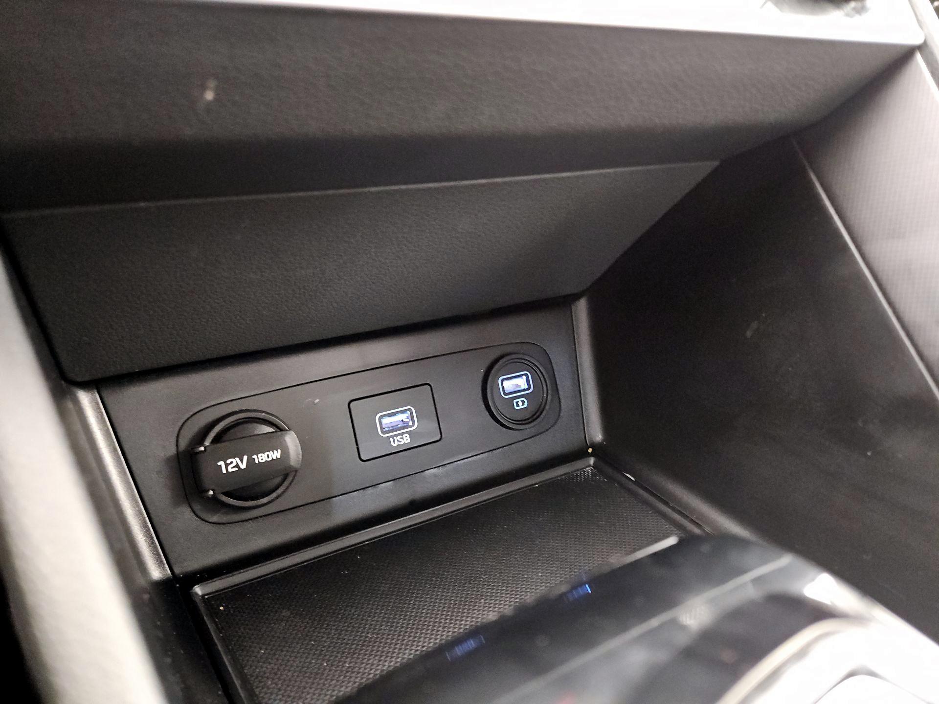 Thumbnail: 2020 Hyundai Sonata - 18