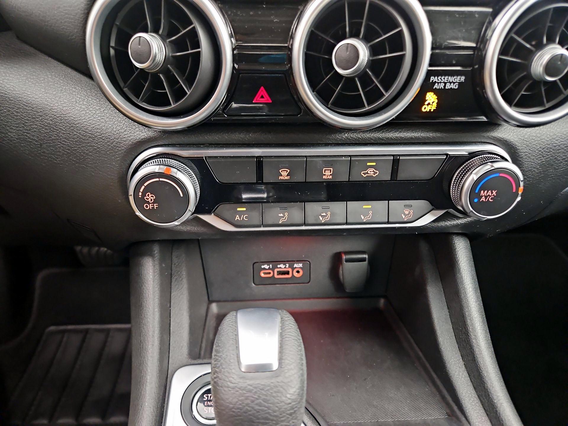 Thumbnail: 2023 Nissan Sentra - 16