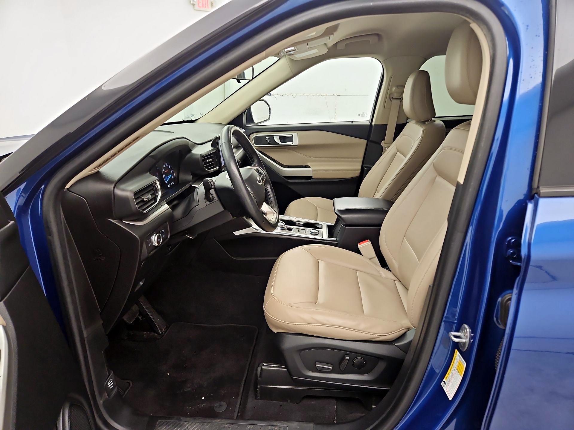 Thumbnail: 2022 Ford Explorer - 11