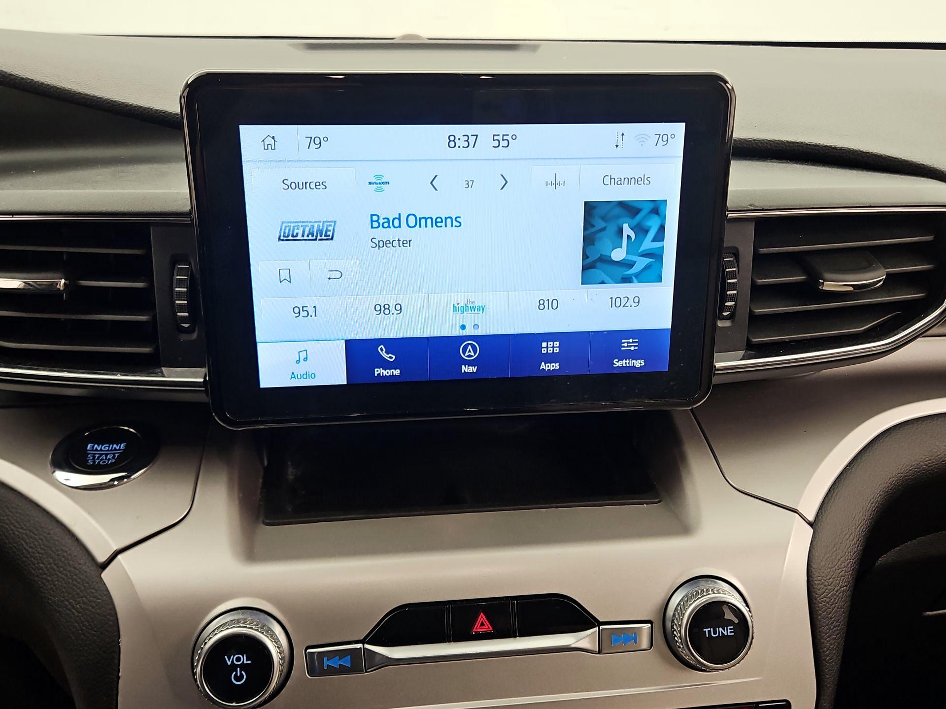 Thumbnail: 2022 Ford Explorer - 15