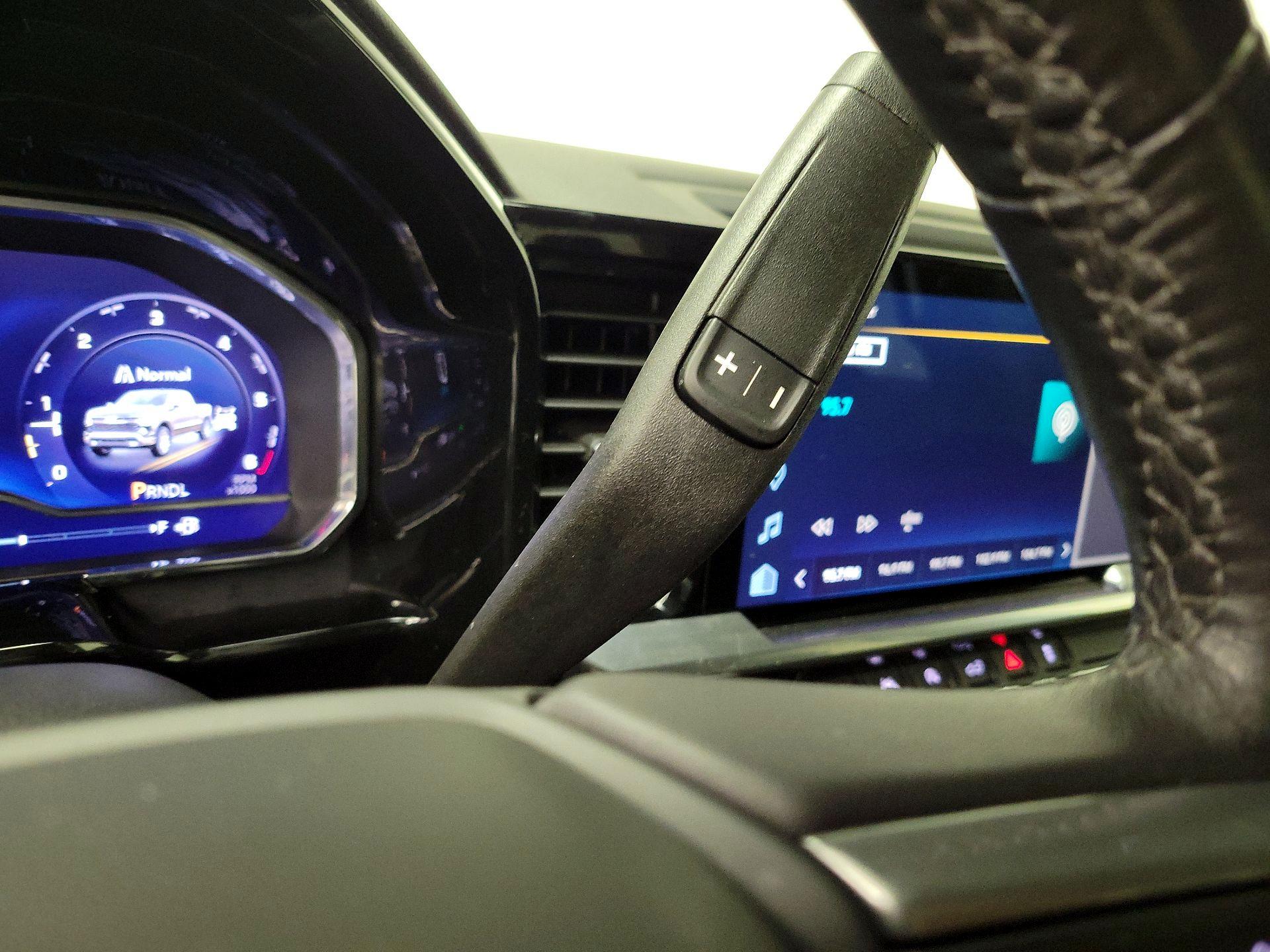 Thumbnail: 2022 Chevrolet Silverado 1500 - 17