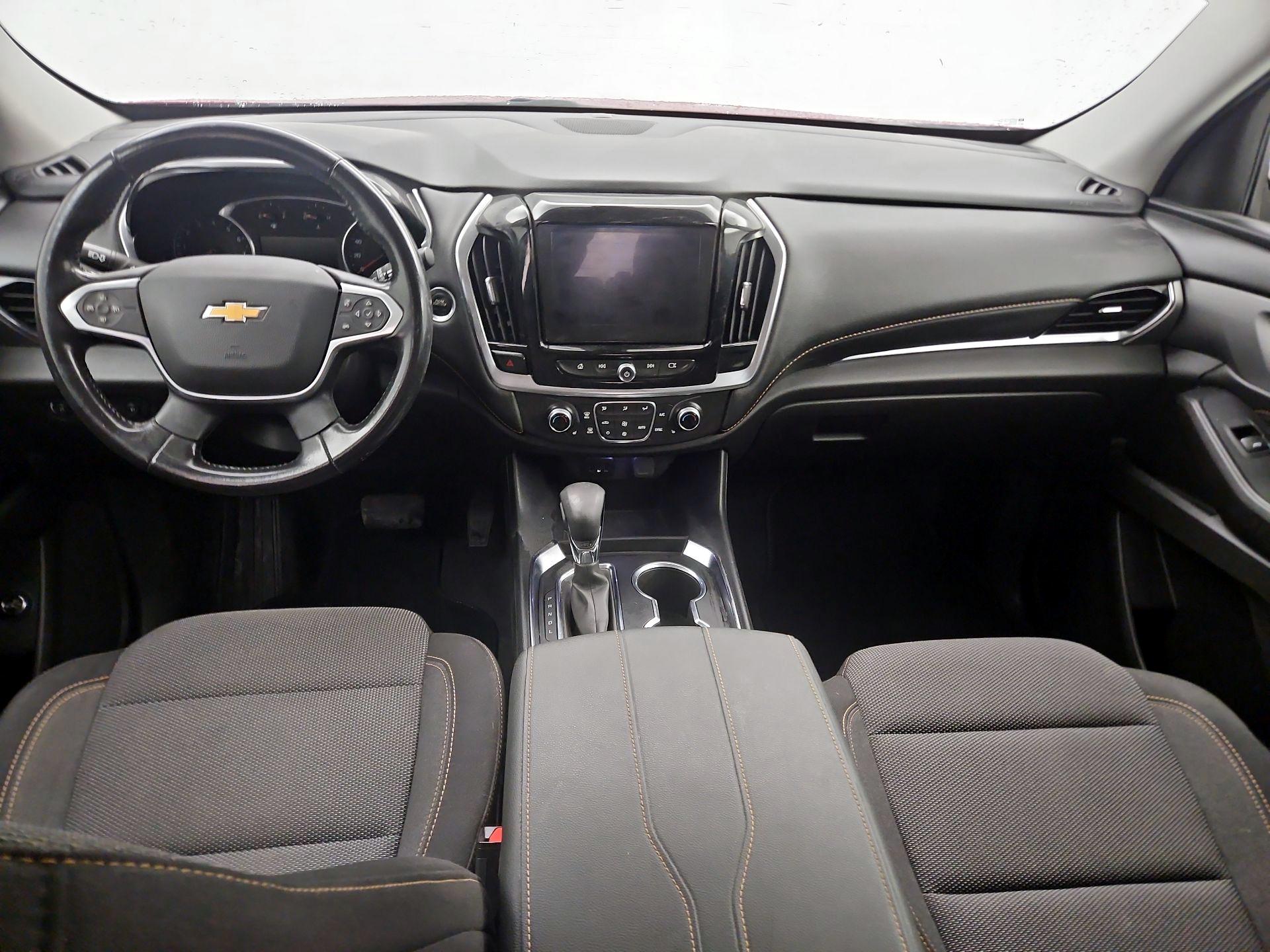 Thumbnail: 2021 Chevrolet Traverse - 9