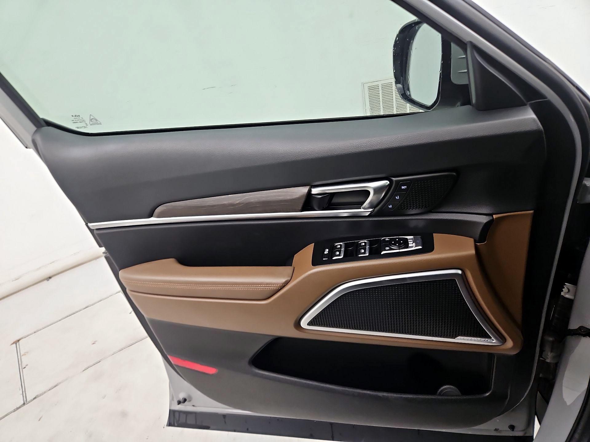 Thumbnail: 2022 Kia Telluride - 12