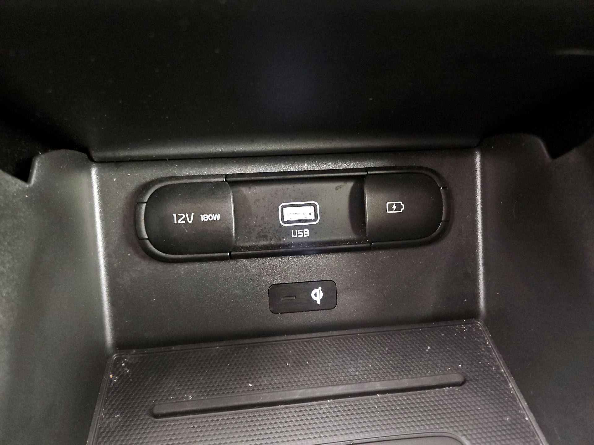 Thumbnail: 2022 Kia Telluride - 19