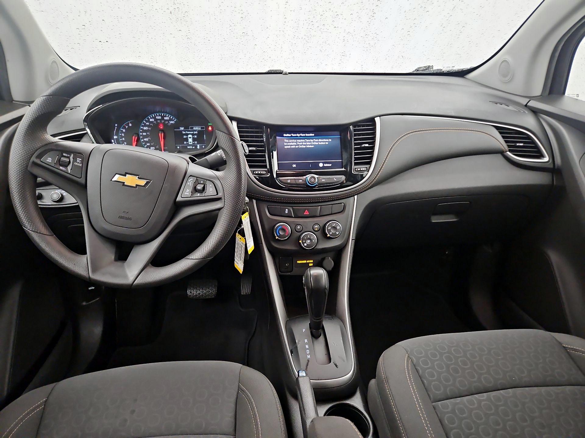 Thumbnail: 2022 Chevrolet Trax - 9