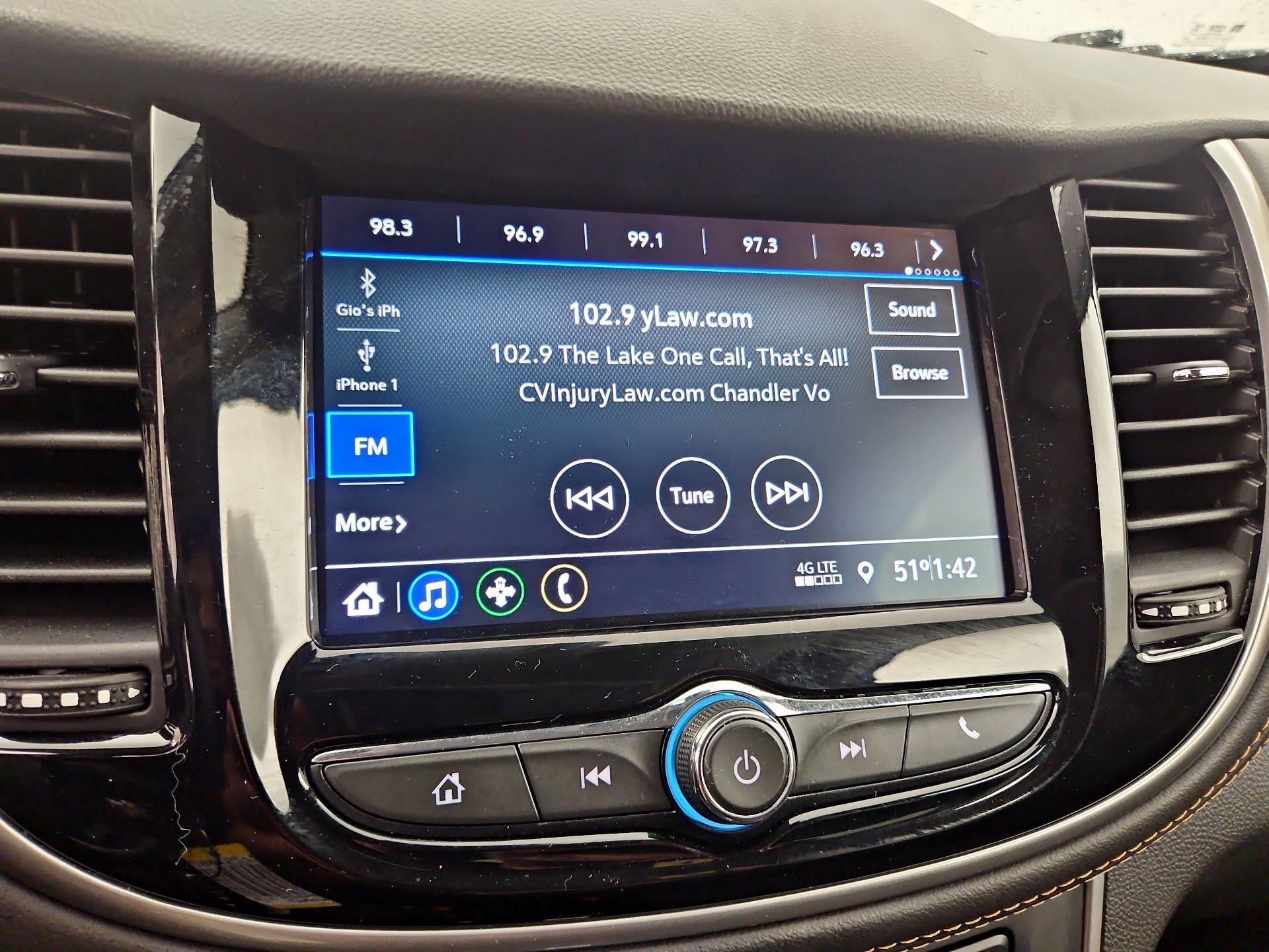 Thumbnail: 2022 Chevrolet Trax - 15