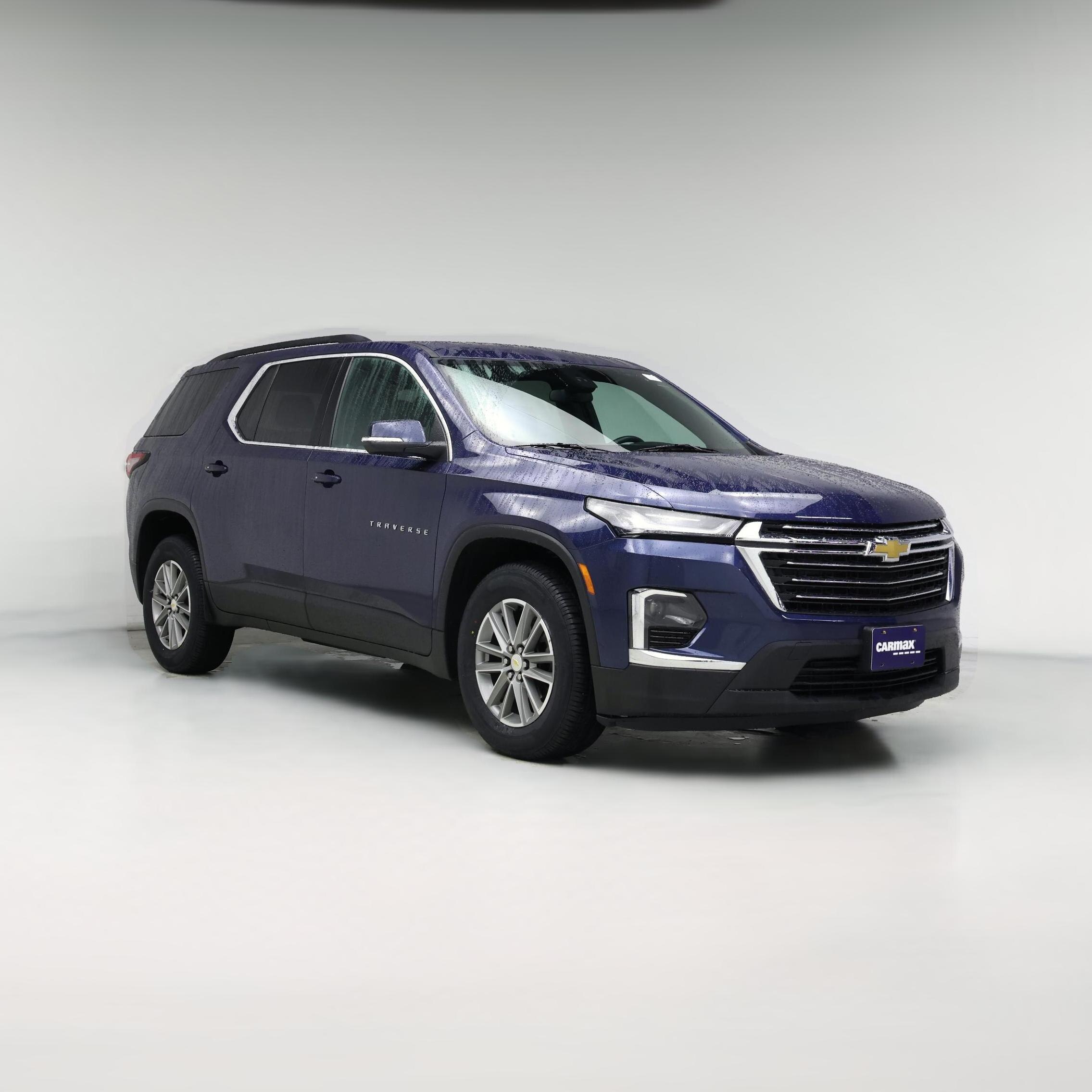 Thumbnail: 2023 Chevrolet Traverse - 1