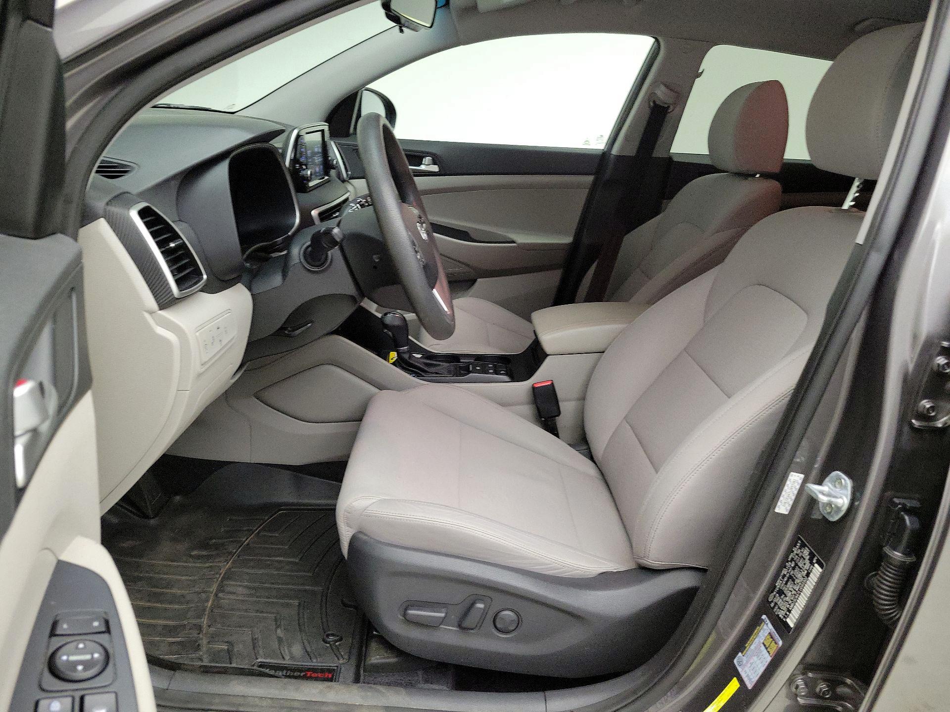 Thumbnail: 2020 Hyundai Tucson - 11