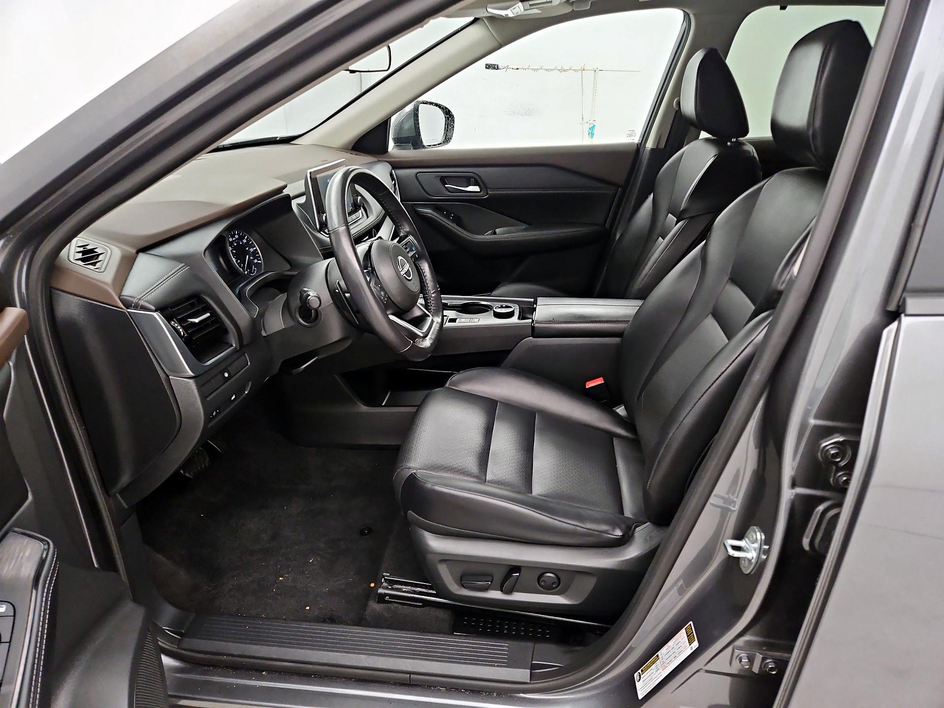 Thumbnail: 2022 Nissan Rogue - 11