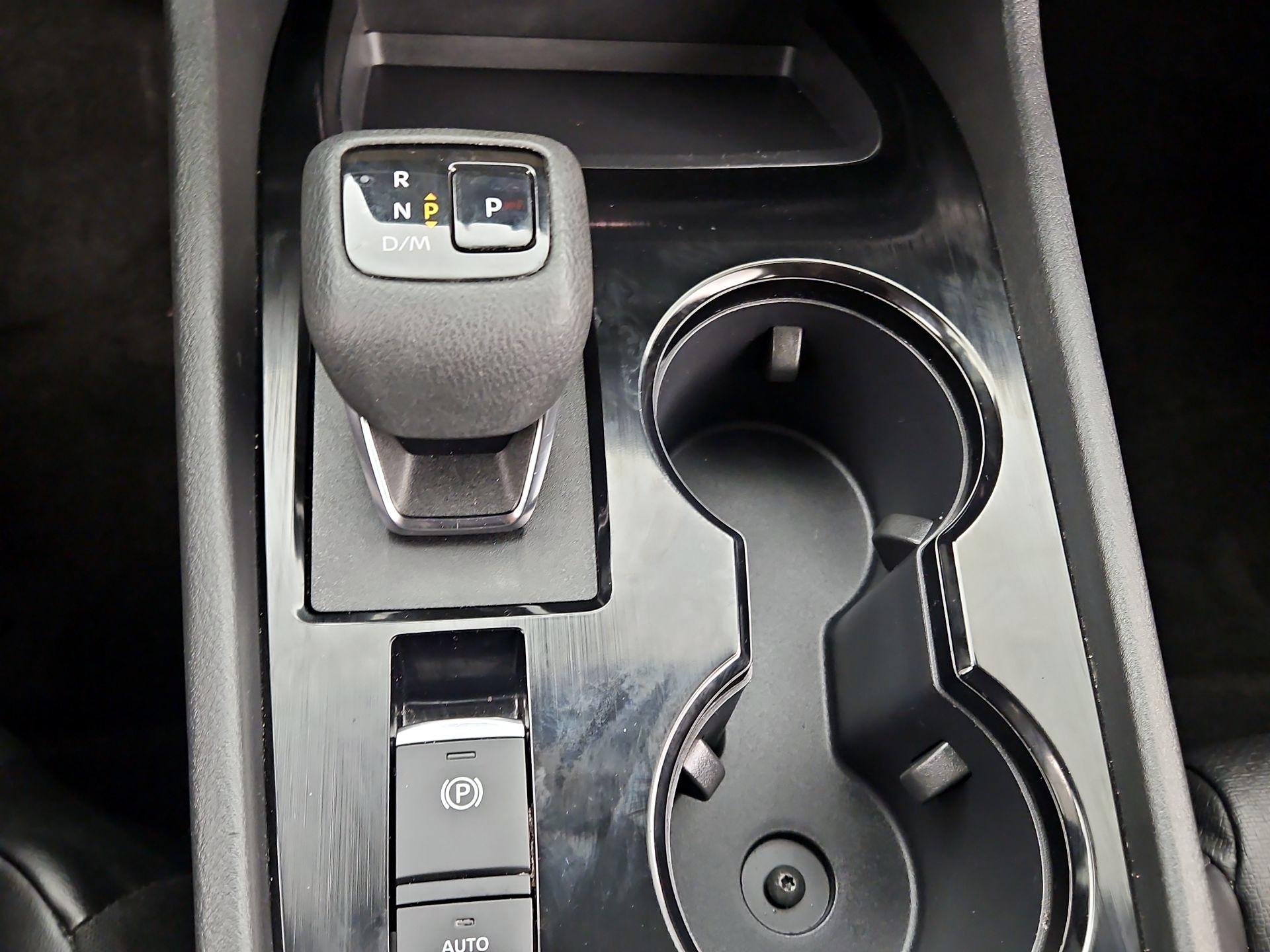 Thumbnail: 2022 Nissan Rogue - 17