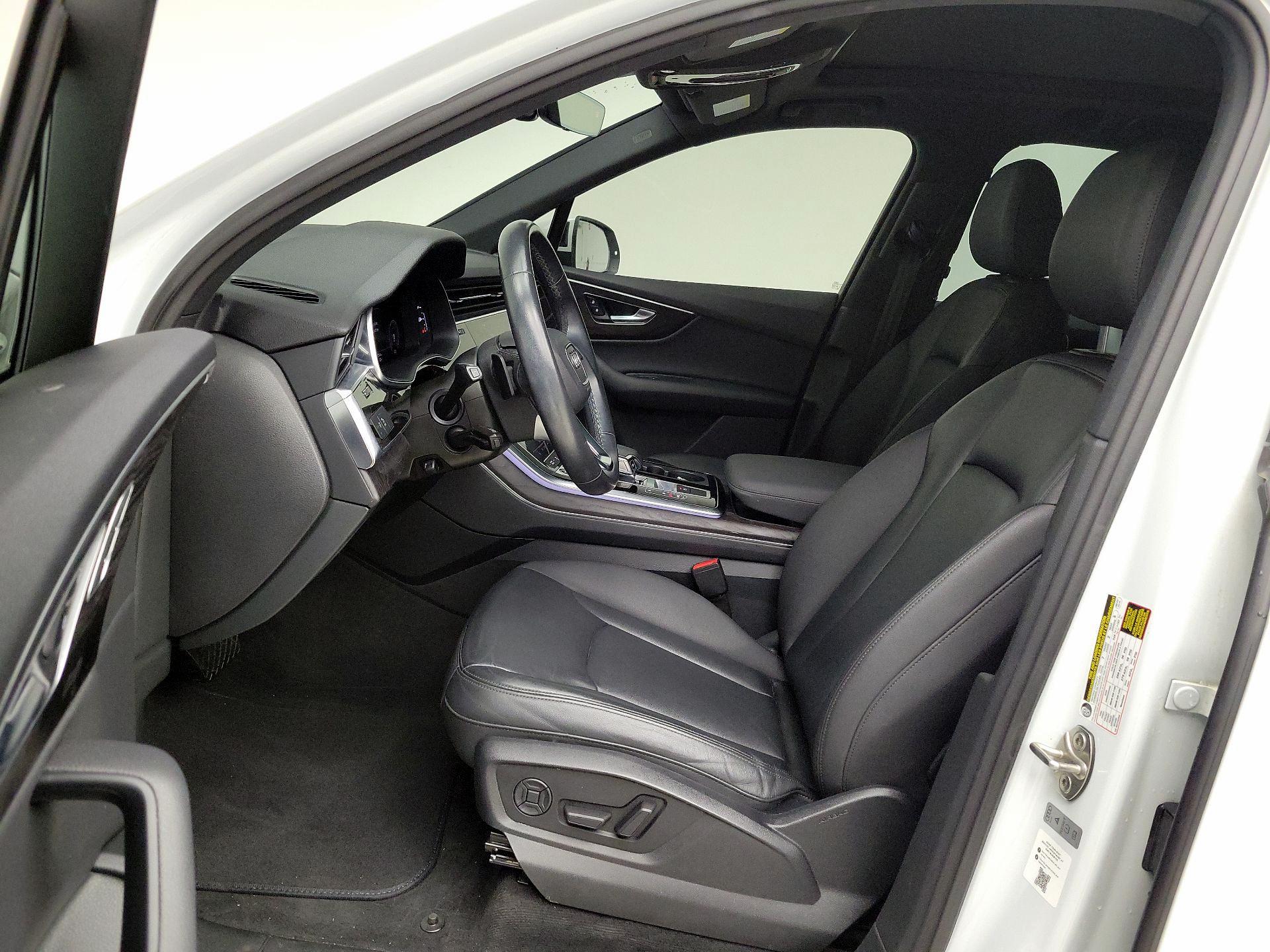 Thumbnail: 2021 Audi Q7 - 11