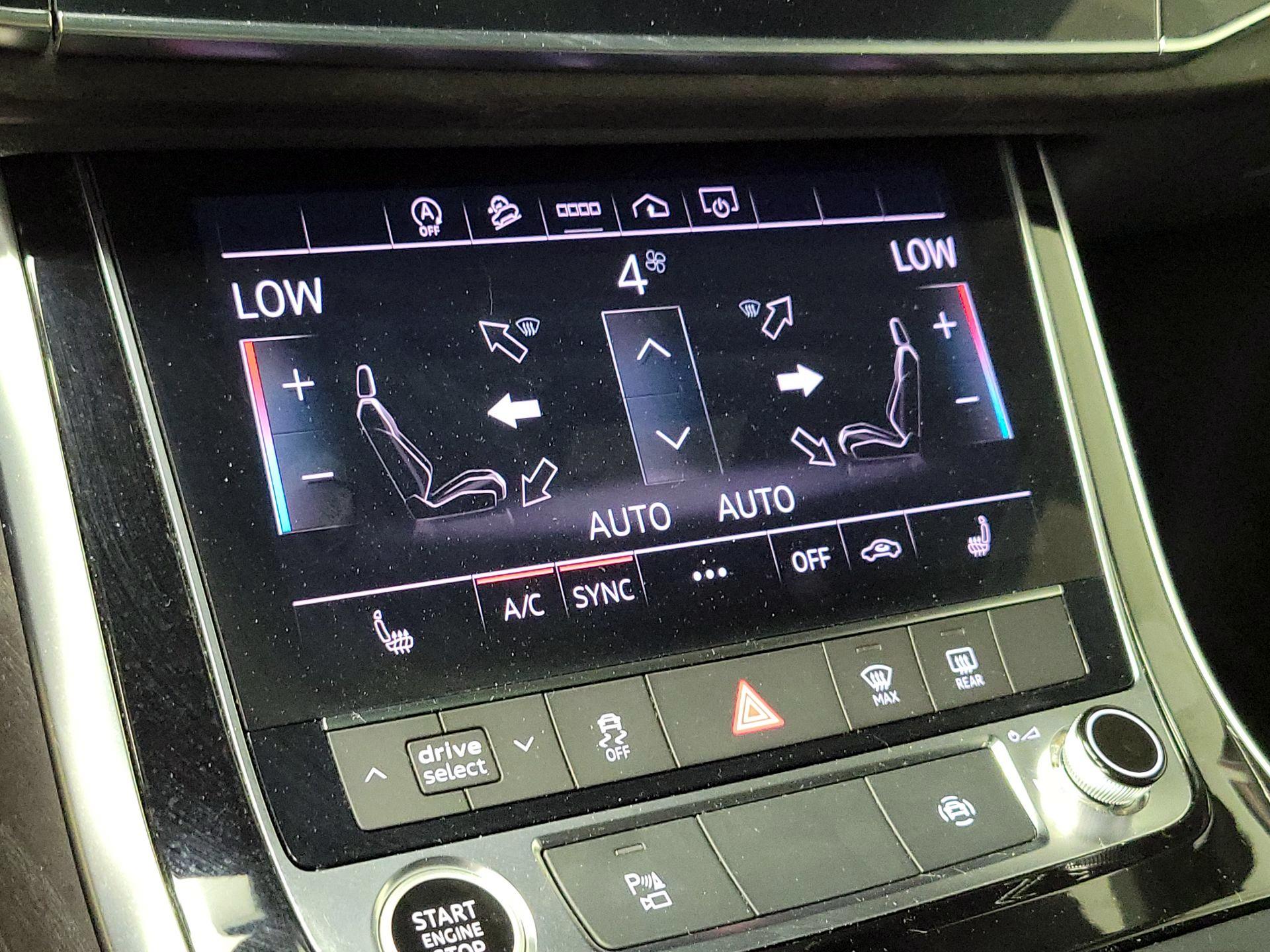 Thumbnail: 2021 Audi Q7 - 16