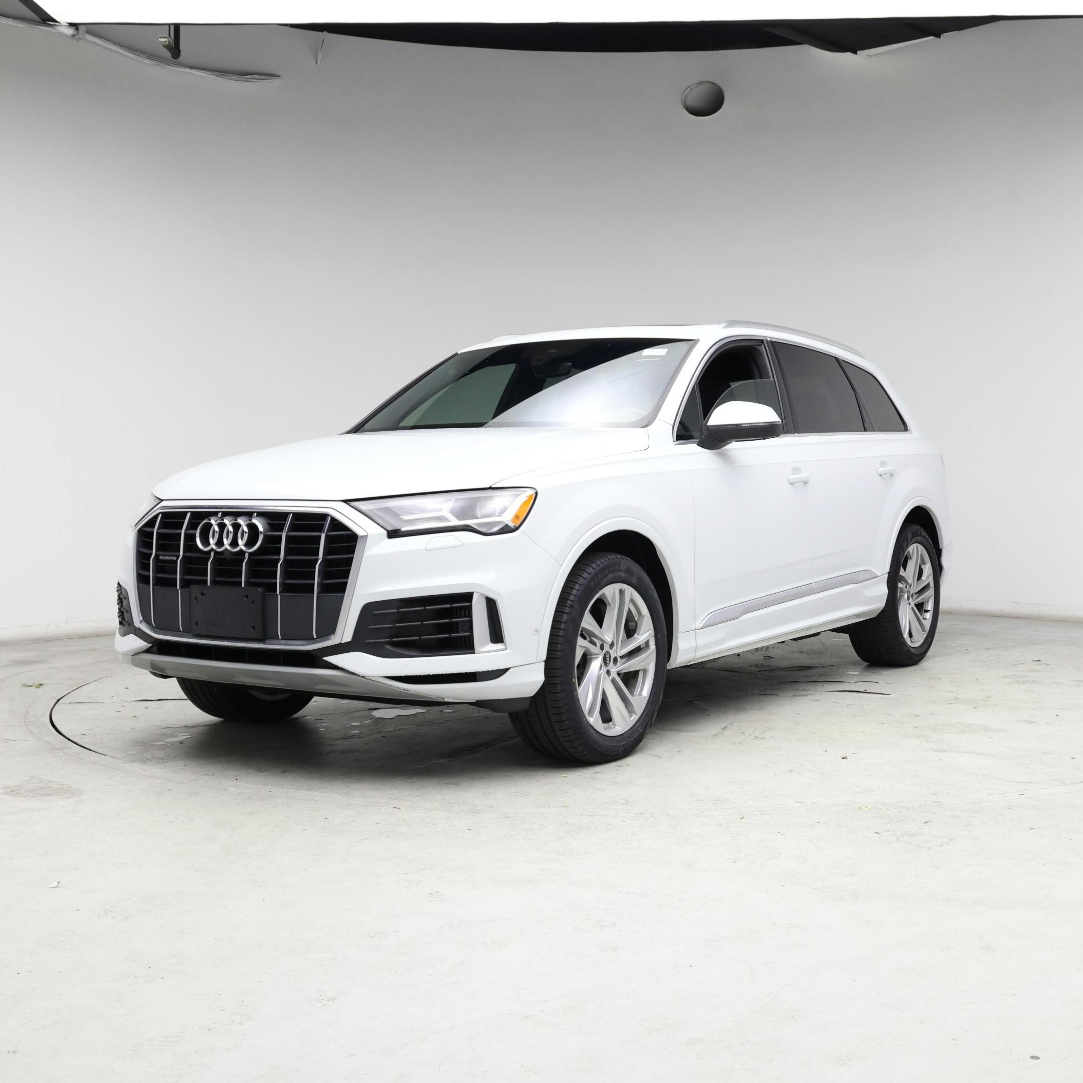Thumbnail: 2021 Audi Q7 - 4