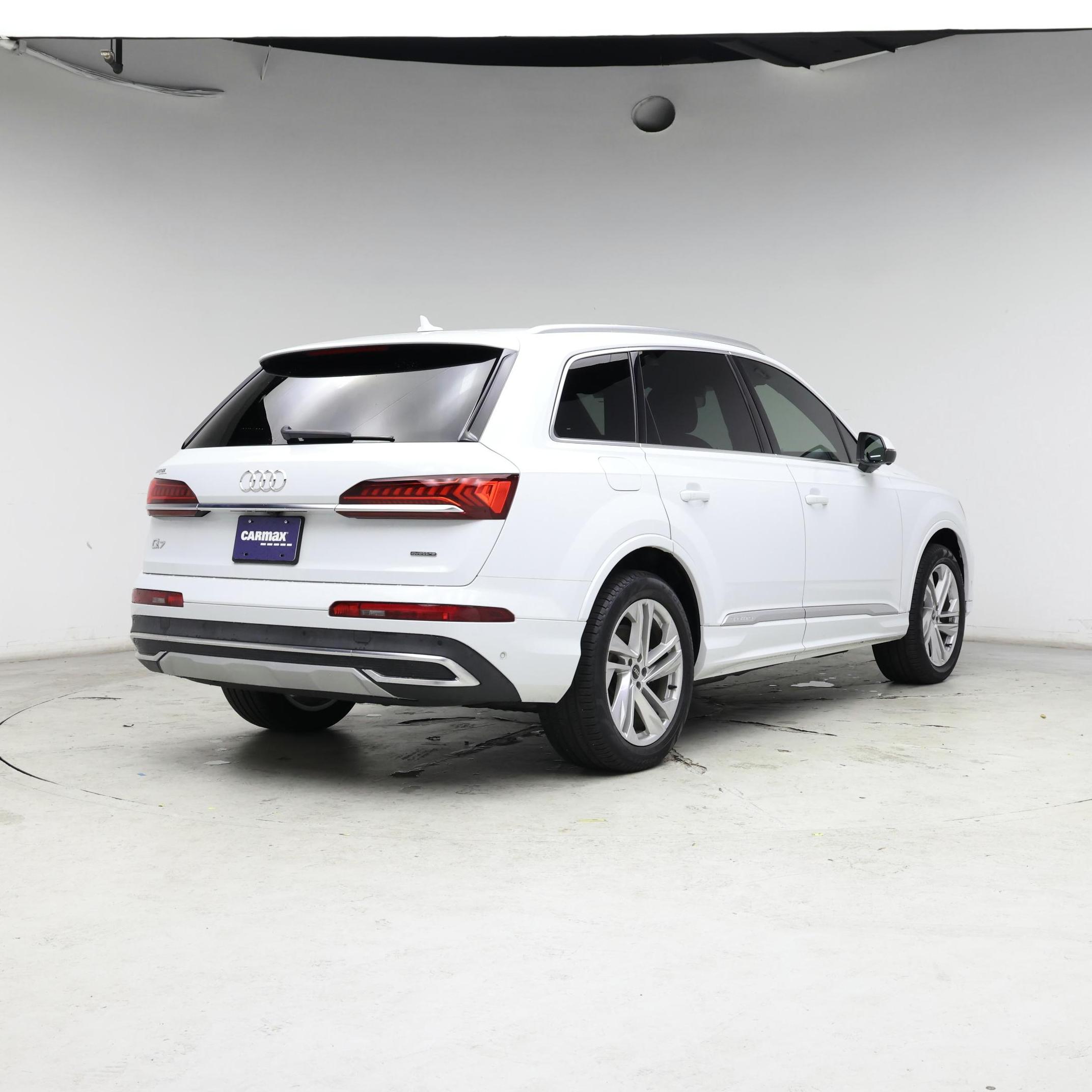 Thumbnail: 2021 Audi Q7 - 8