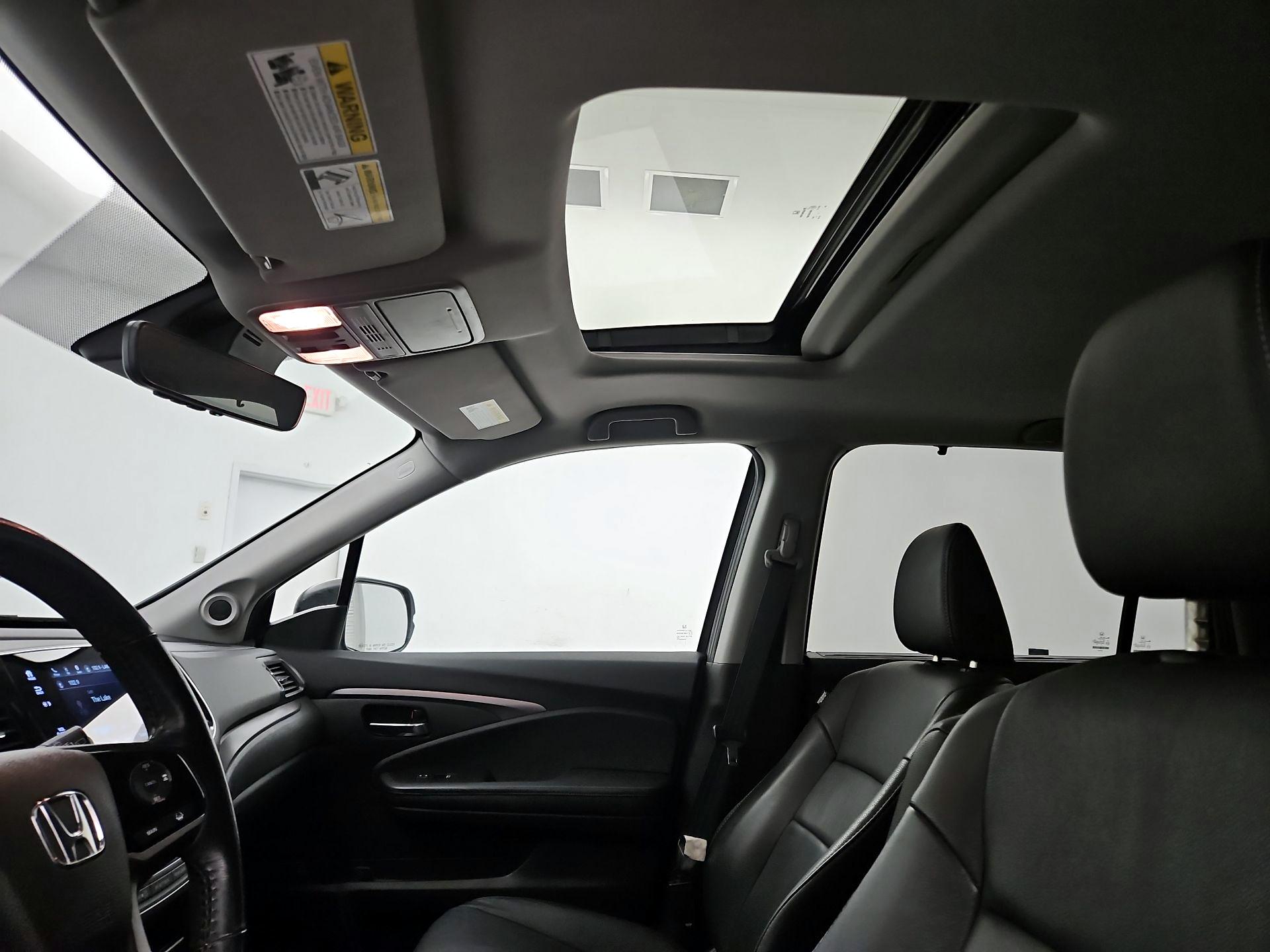 Thumbnail: 2021 Honda Pilot - 19