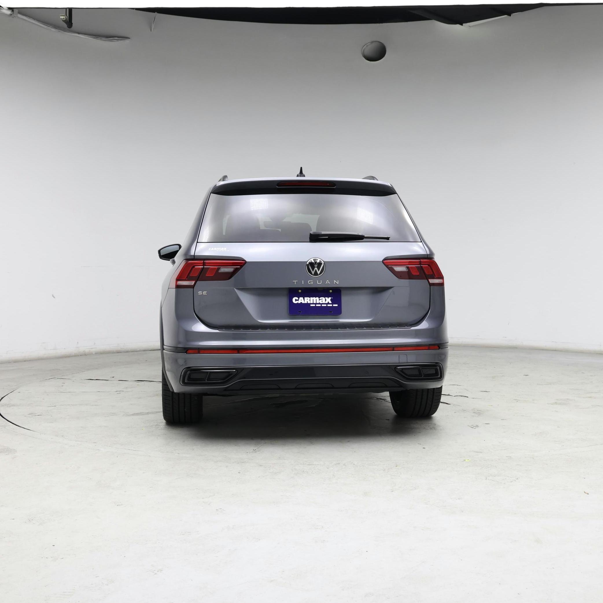 Thumbnail: 2023 Volkswagen Tiguan - 6