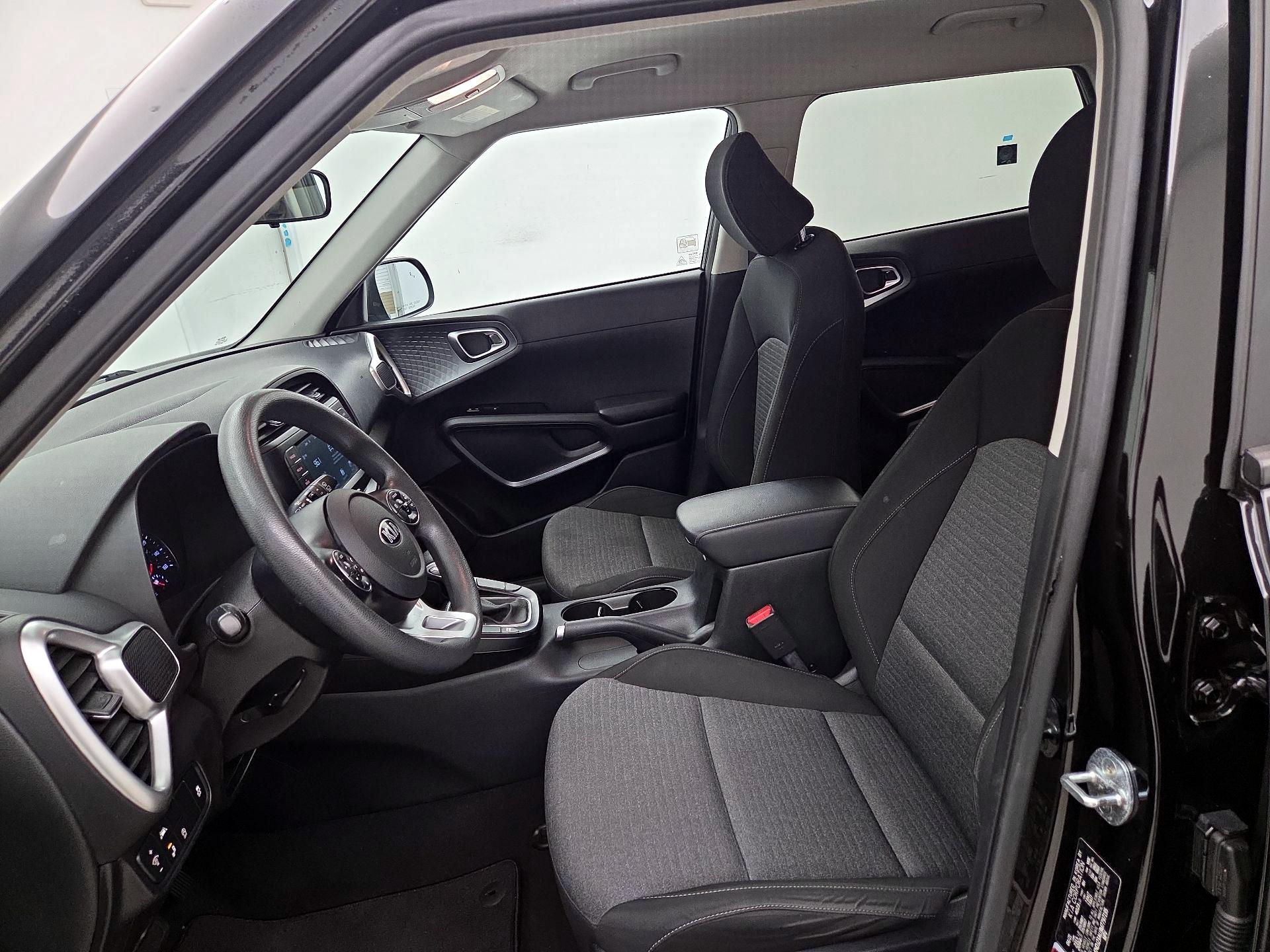 Thumbnail: 2021 Kia Soul - 11