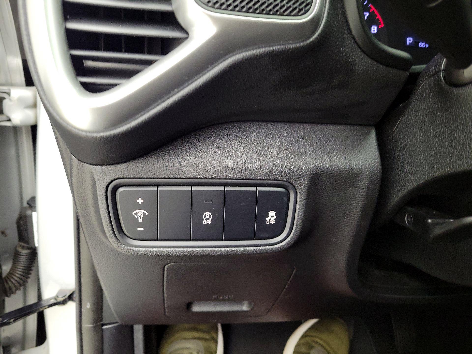 Thumbnail: 2021 Kia Soul - 13
