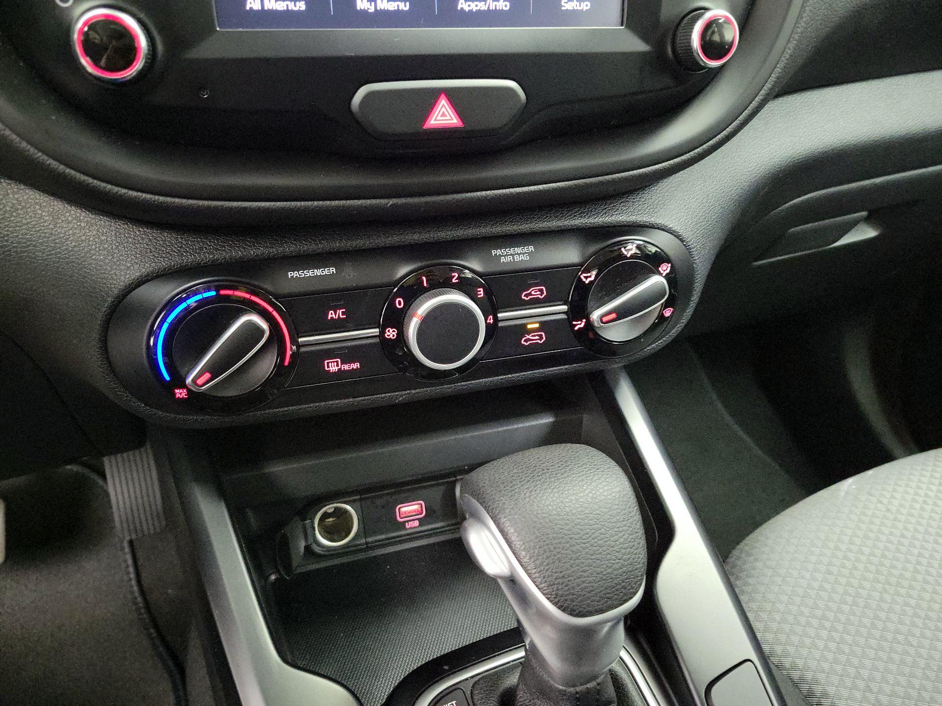 Thumbnail: 2021 Kia Soul - 16