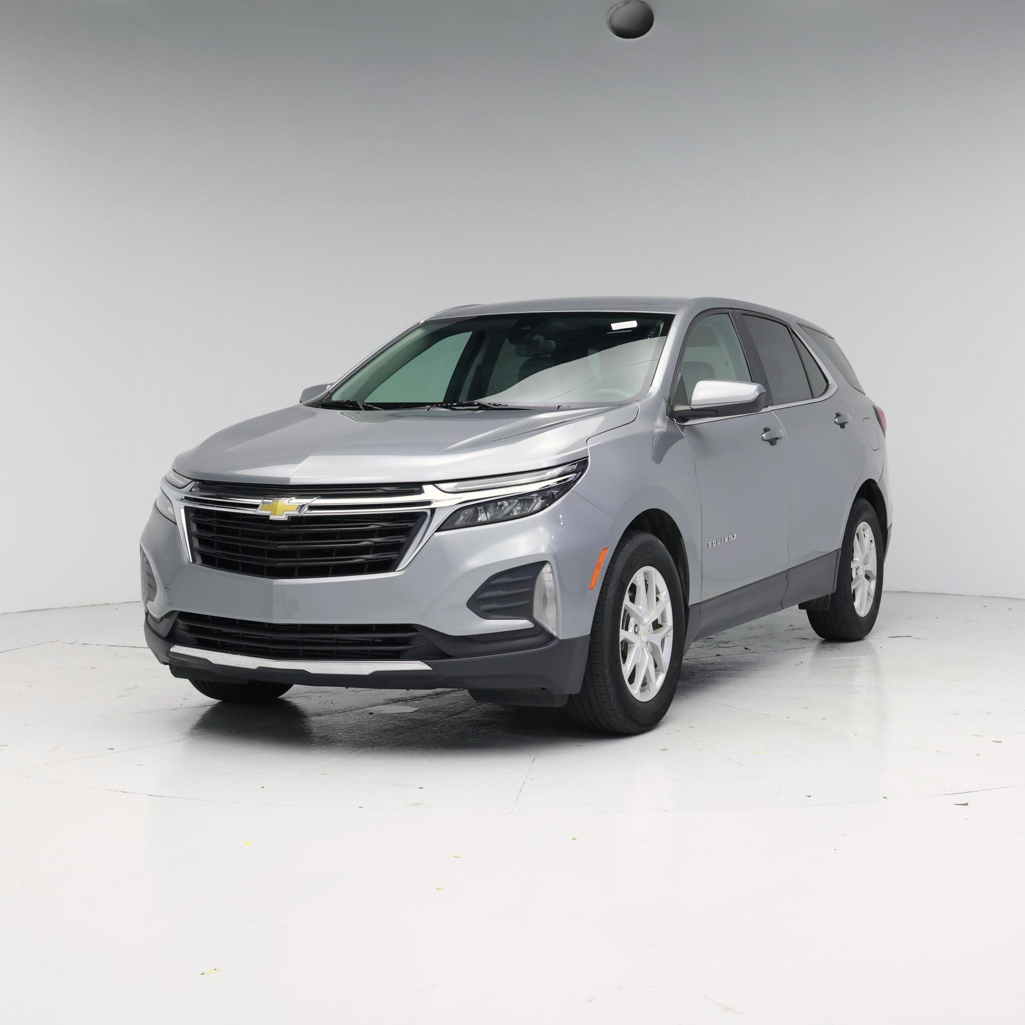 Thumbnail: 2023 Chevrolet Equinox - 4