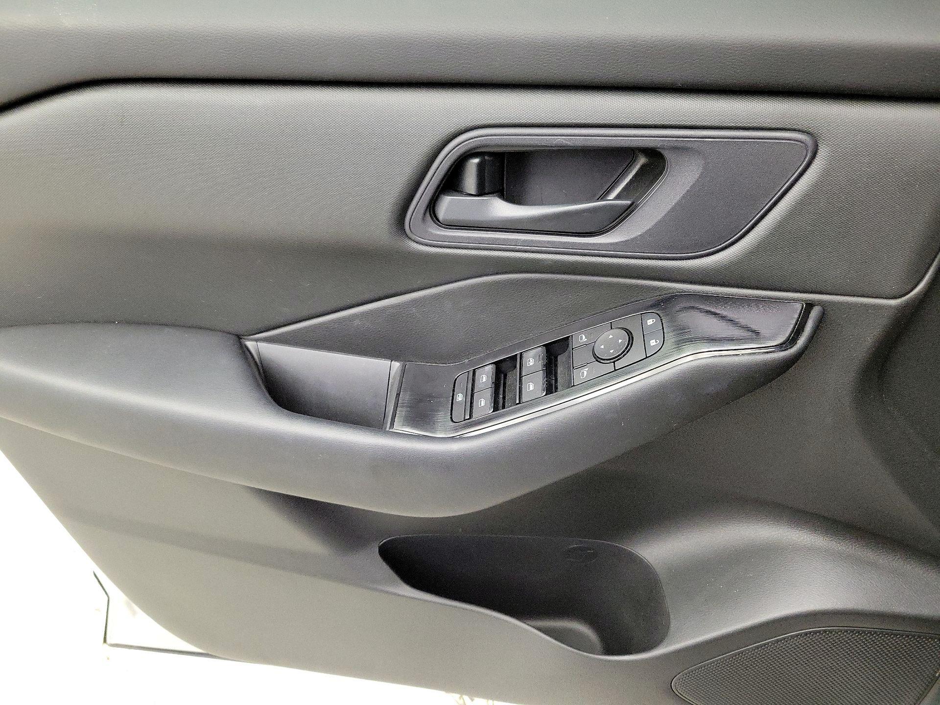 Thumbnail: 2024 Nissan Rogue - 12