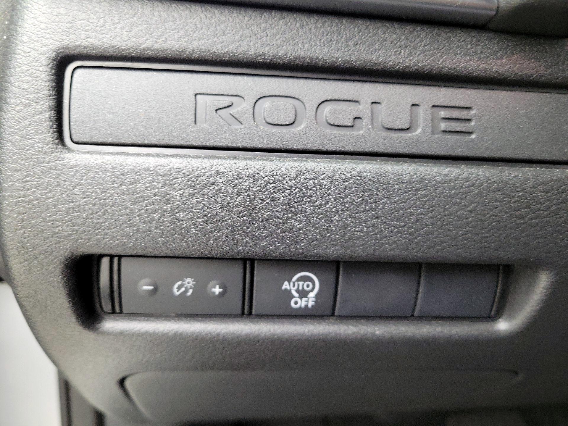 Thumbnail: 2024 Nissan Rogue - 13