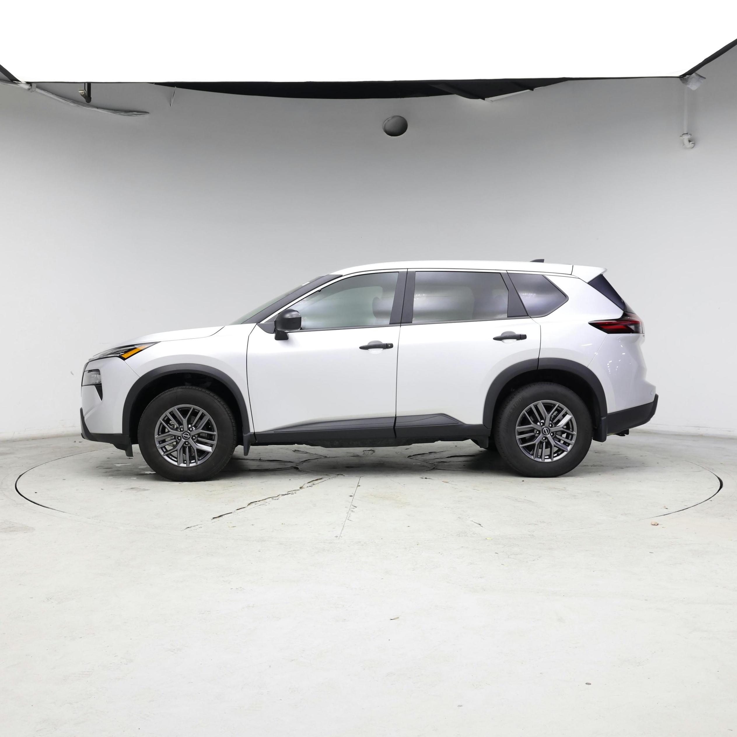 Thumbnail: 2024 Nissan Rogue - 3