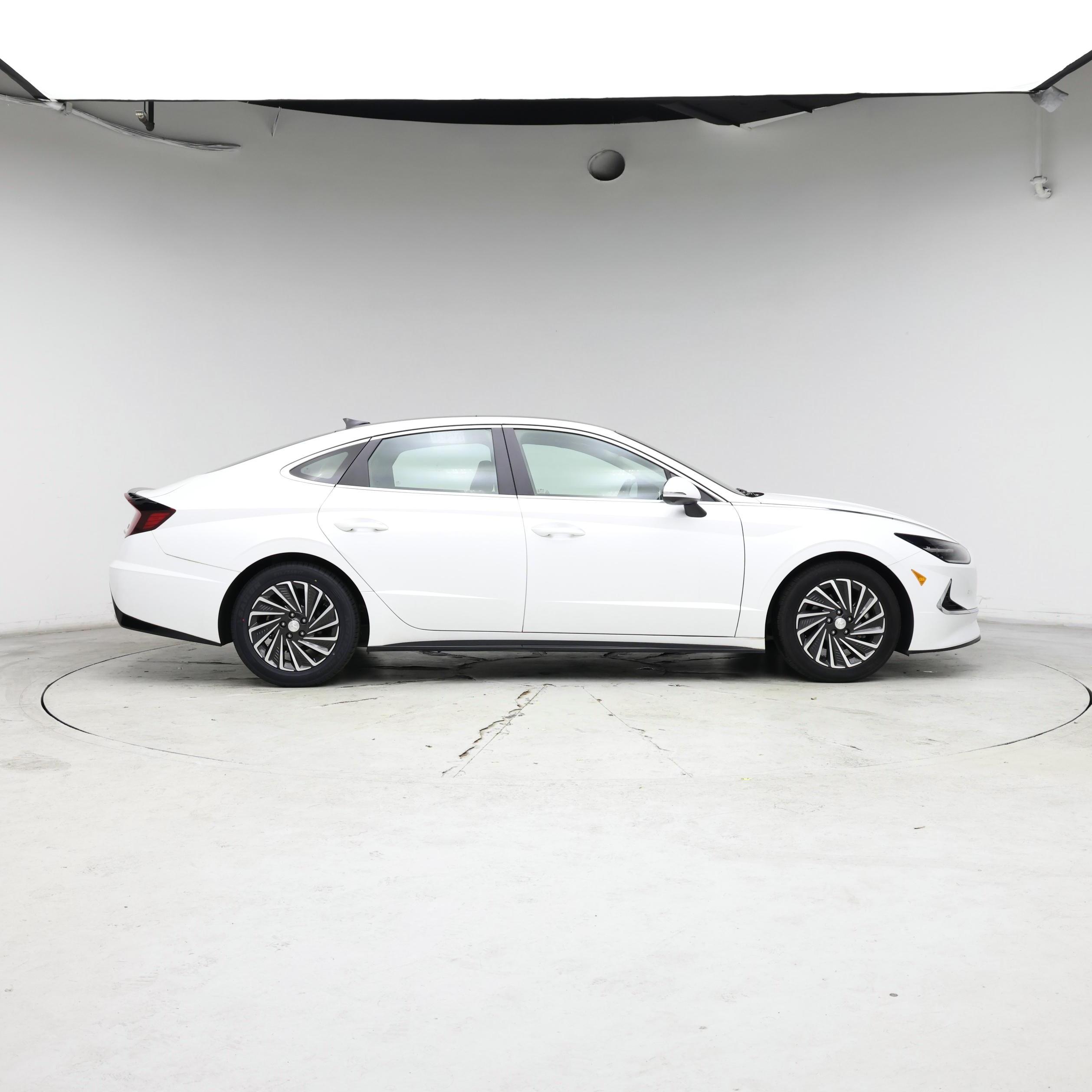 Thumbnail: 2021 Hyundai Sonata - 7