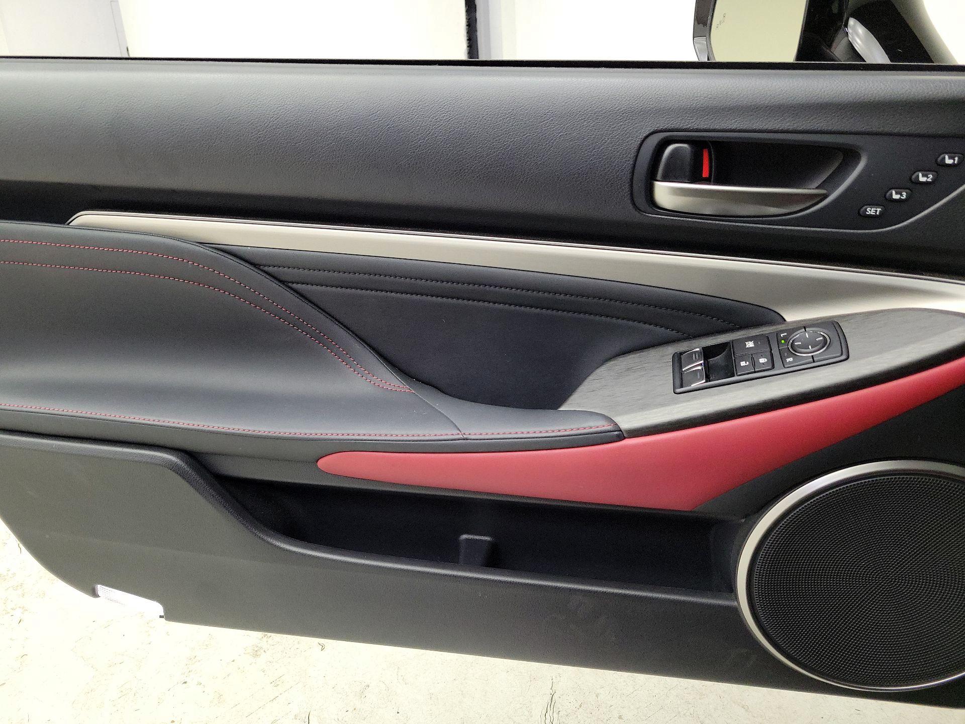 Thumbnail: 2021 Lexus RC - 12