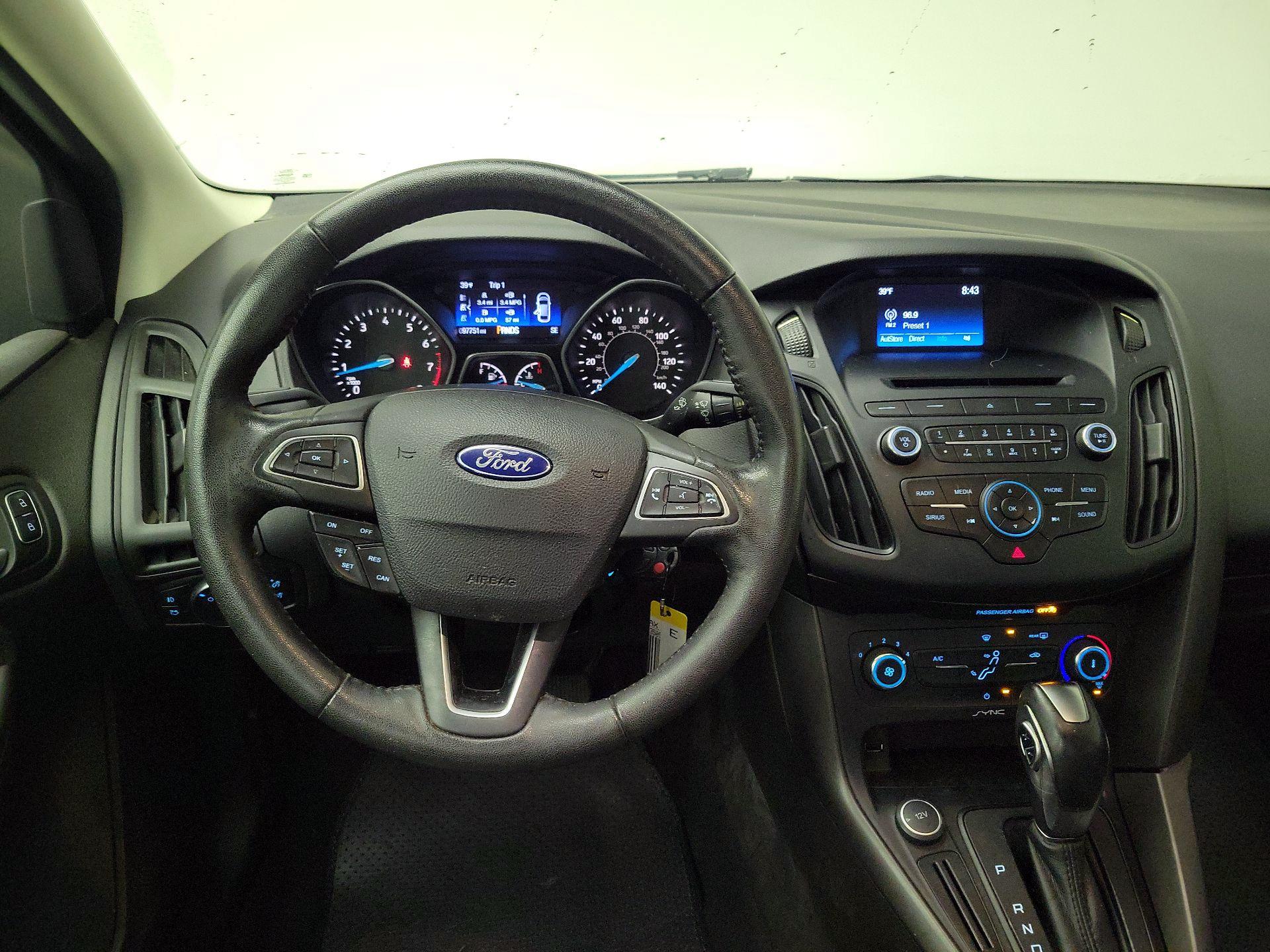 Thumbnail: 2016 Ford Focus - 10