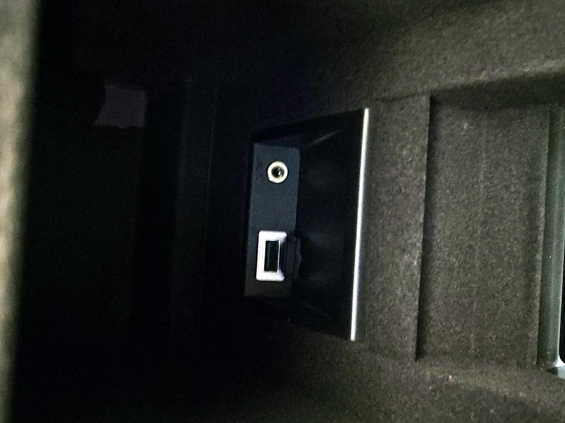 Thumbnail: 2016 Volvo S60 - 18