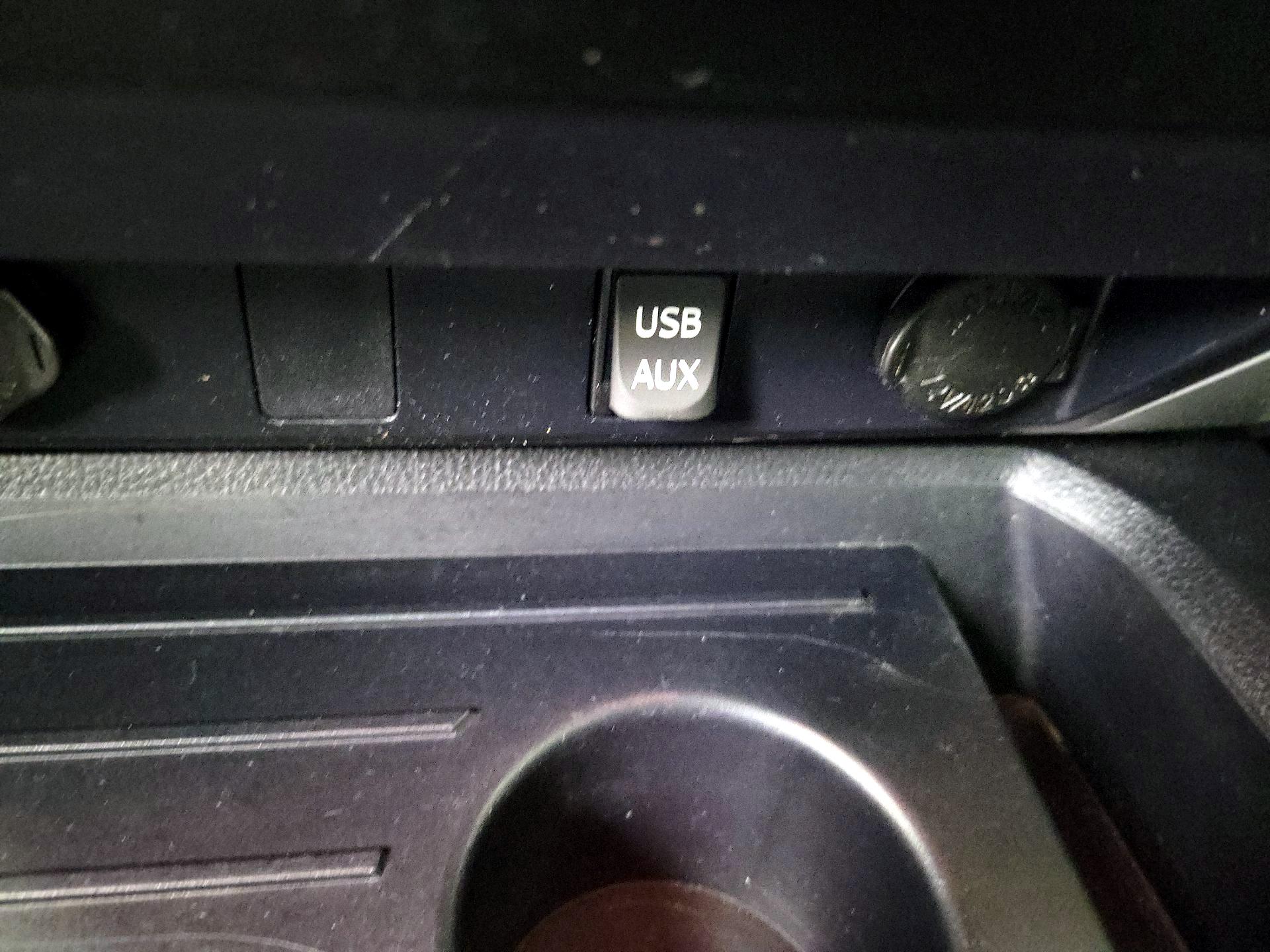 Thumbnail: 2017 Toyota Tundra - 18