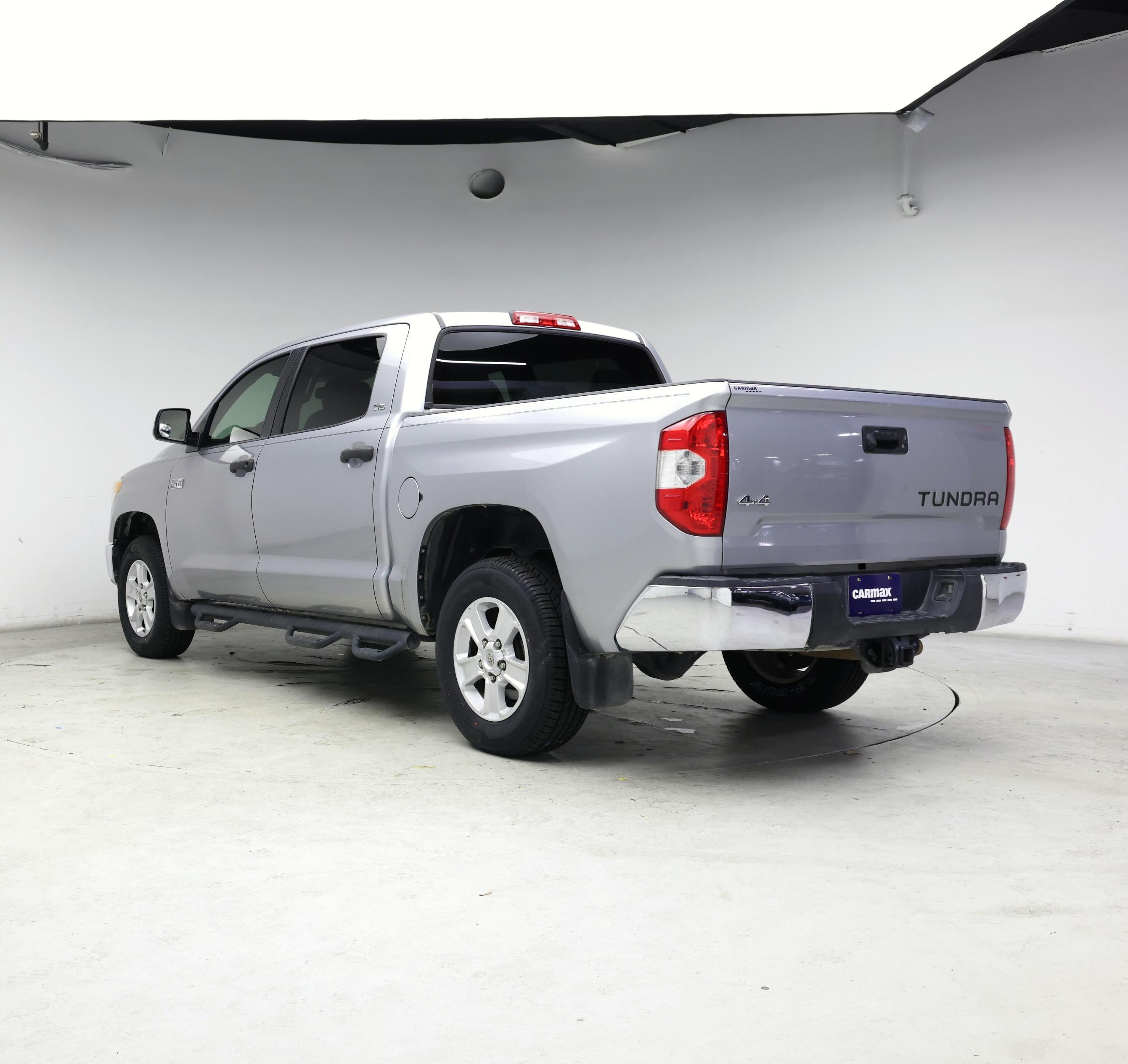 Thumbnail: 2017 Toyota Tundra - 2