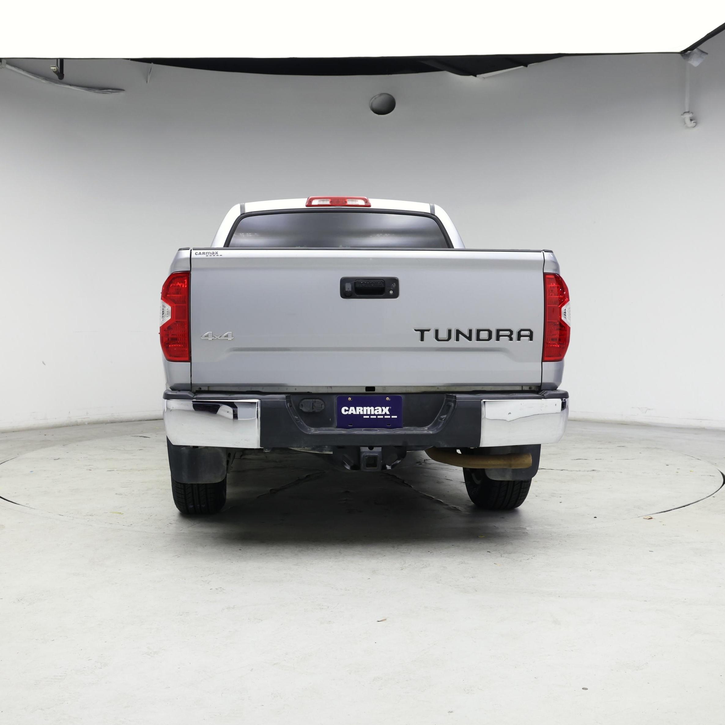 Thumbnail: 2017 Toyota Tundra - 6