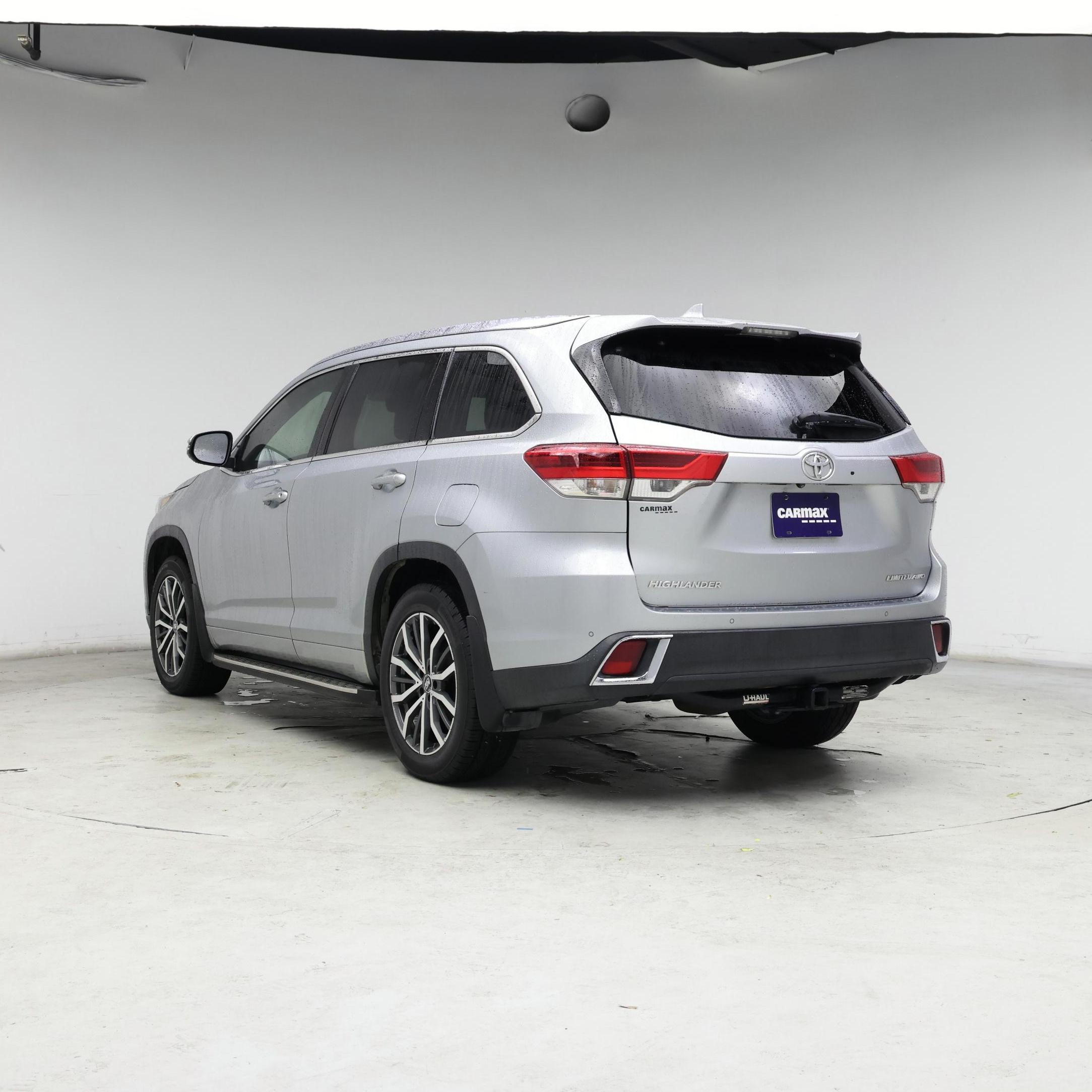 Thumbnail: 2018 Toyota Highlander - 2