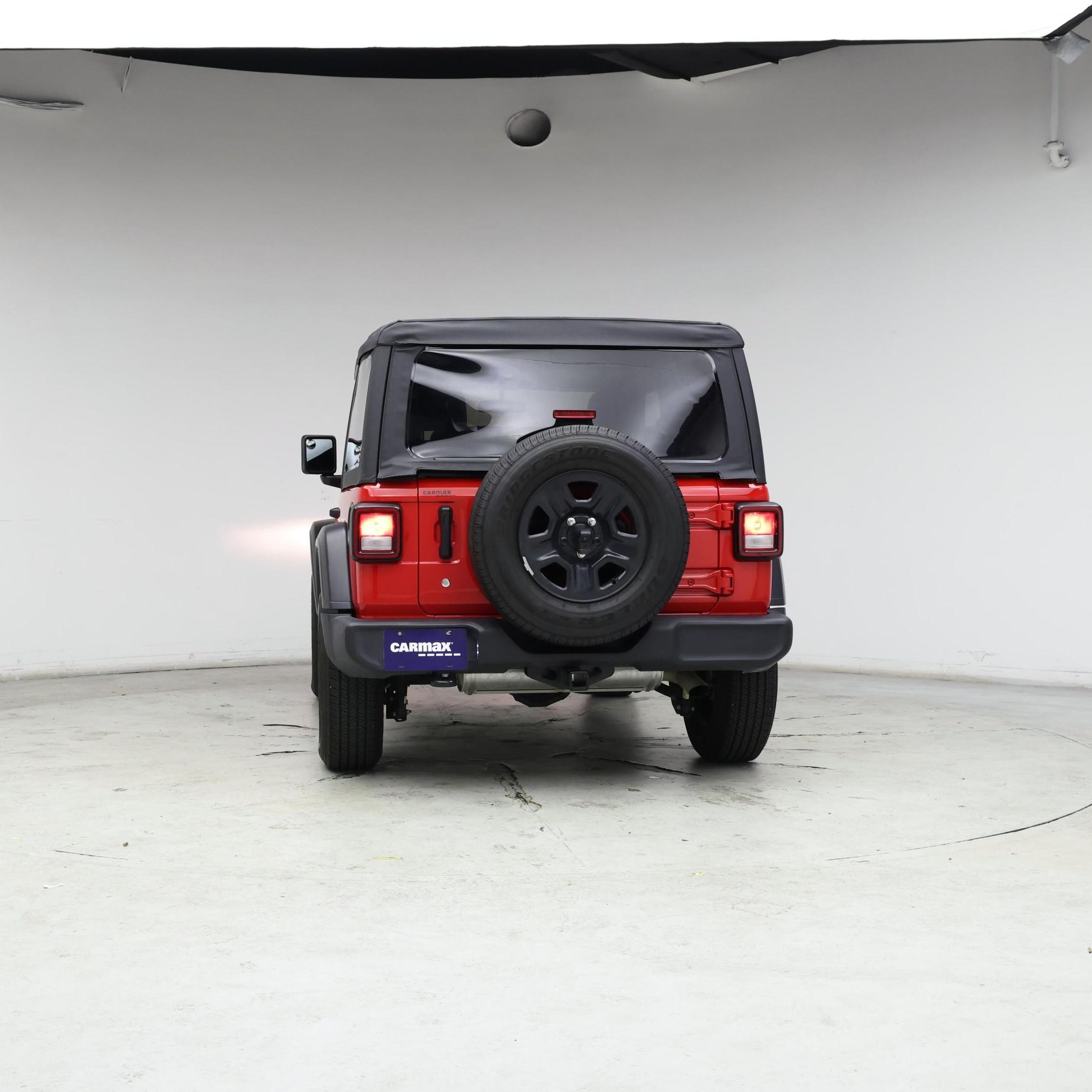 Thumbnail: 2021 Jeep Wrangler - 6