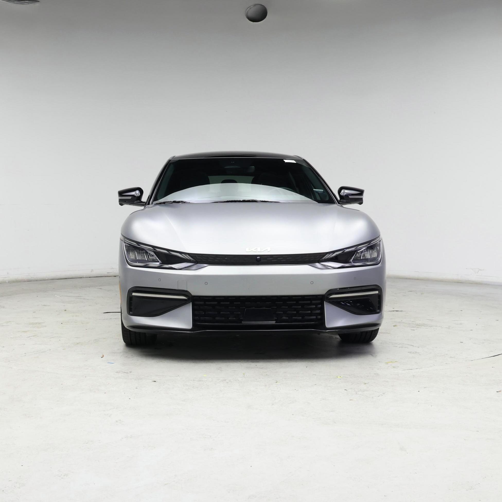 Thumbnail: 2022 Kia EV6 - 5