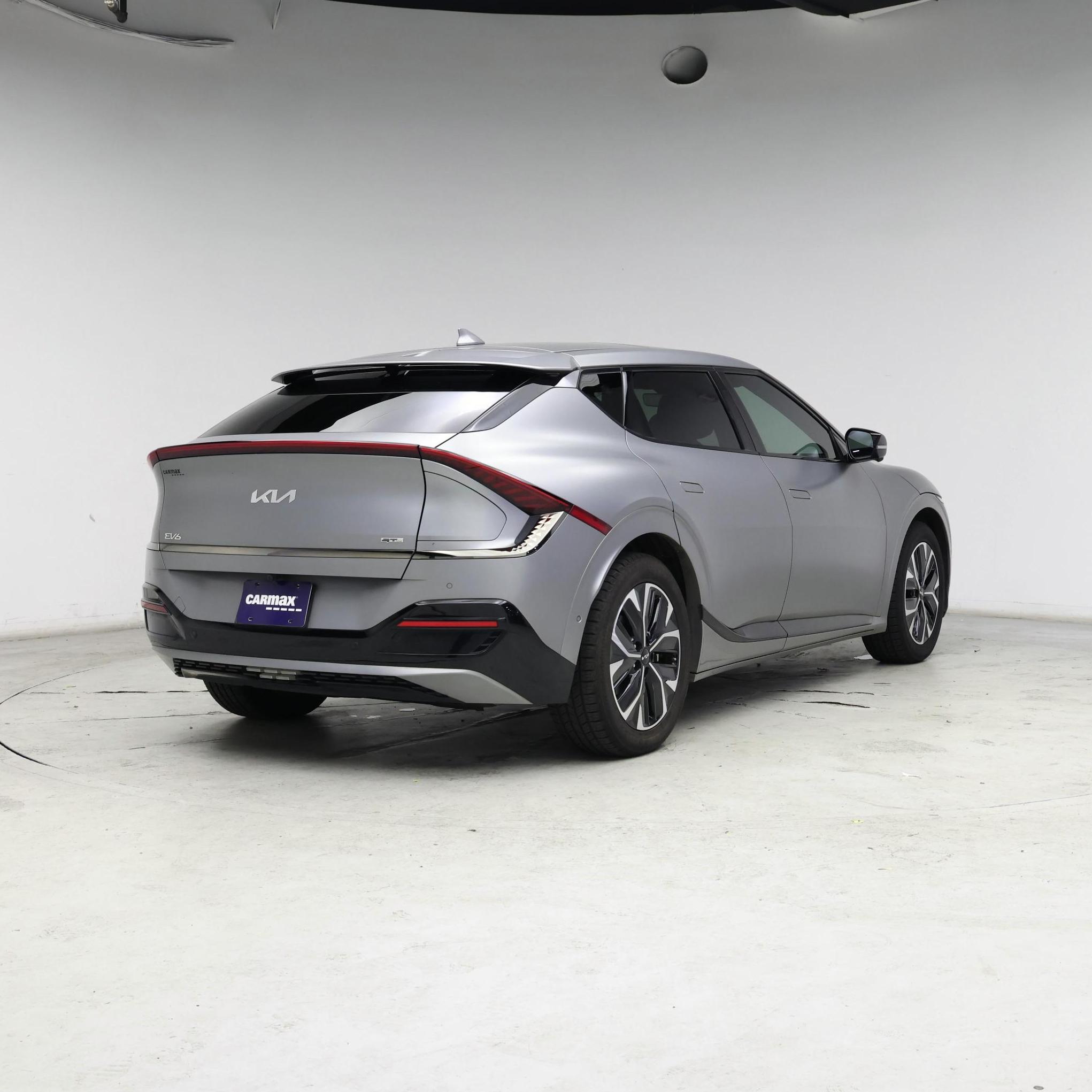 Thumbnail: 2022 Kia EV6 - 8