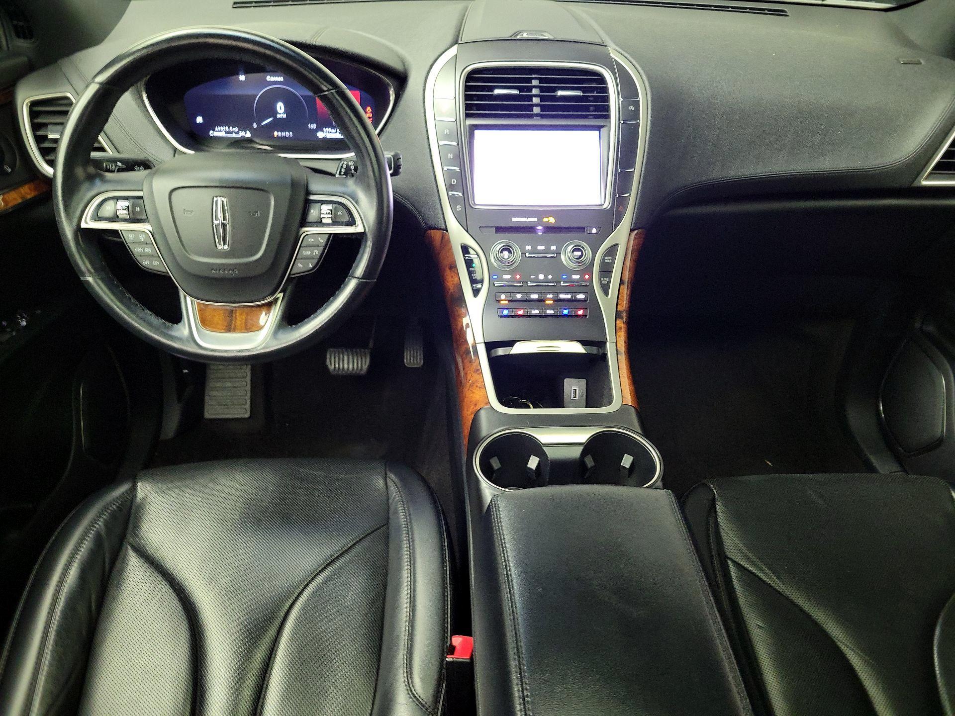 Thumbnail: 2020 Lincoln Nautilus - 9