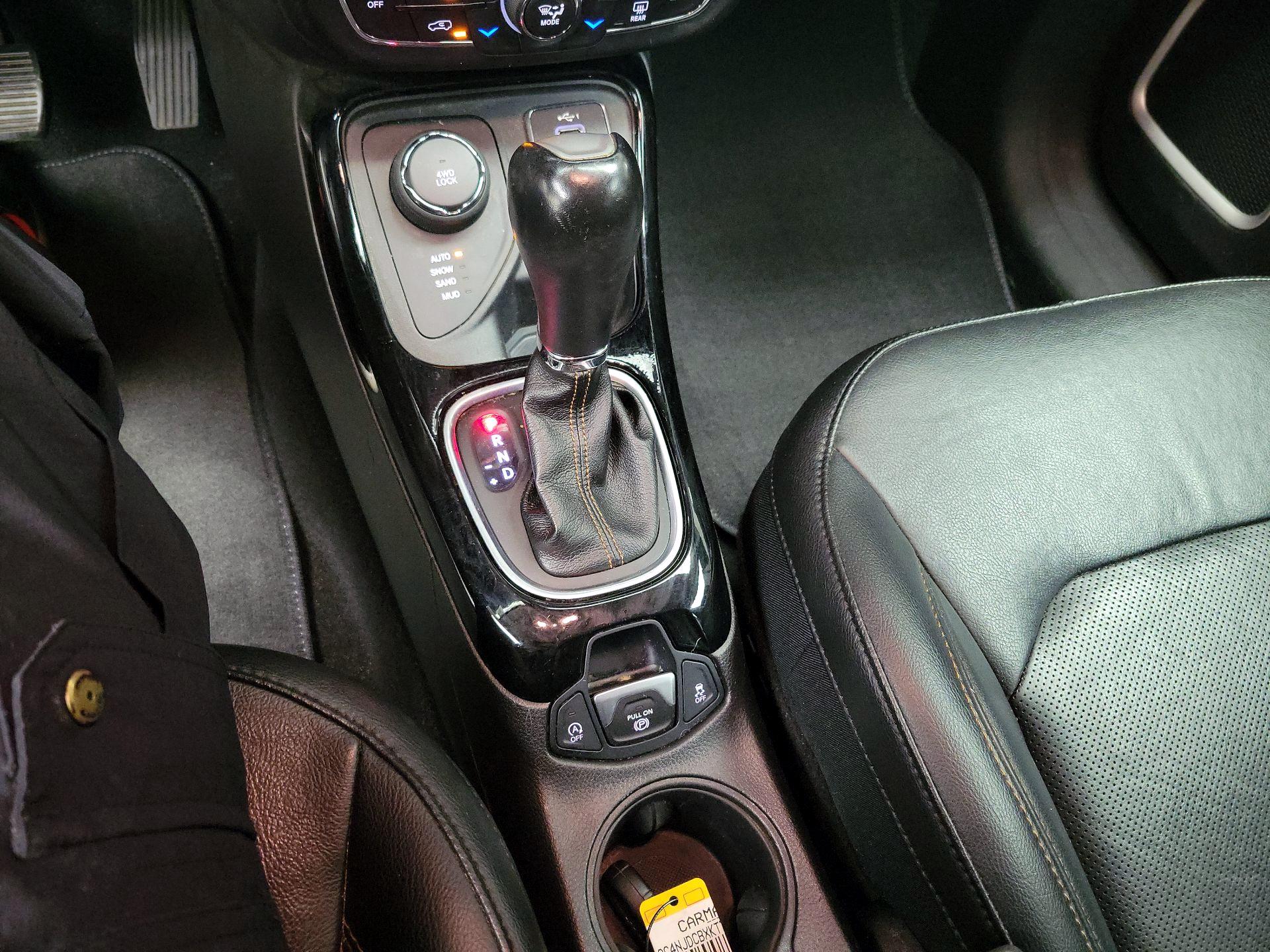 Thumbnail: 2019 Jeep Compass - 17