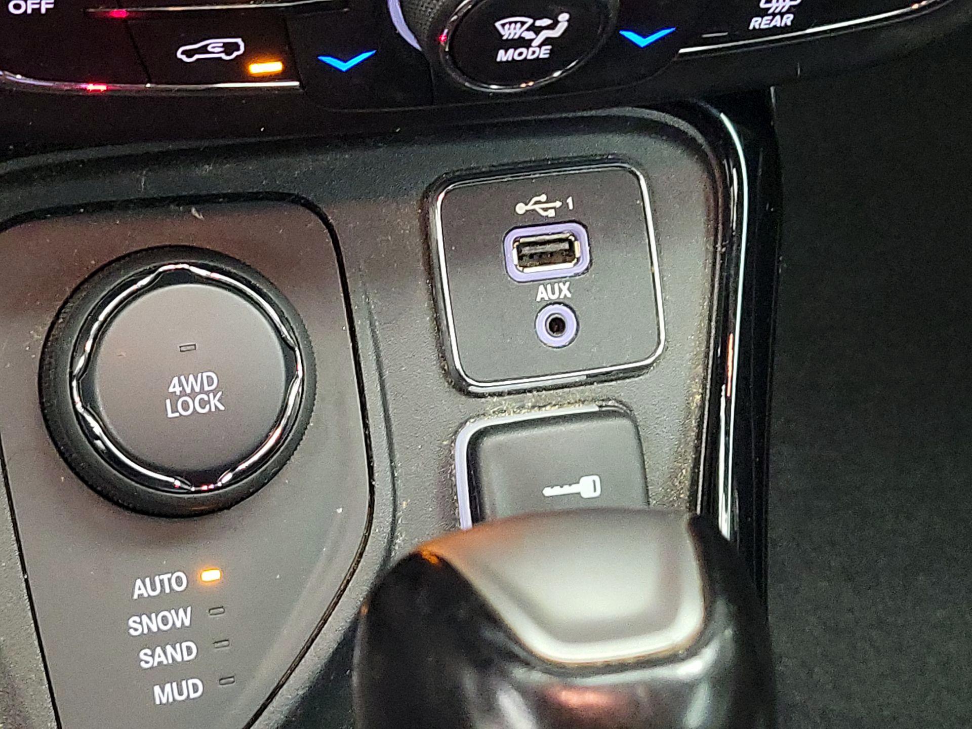 Thumbnail: 2019 Jeep Compass - 18