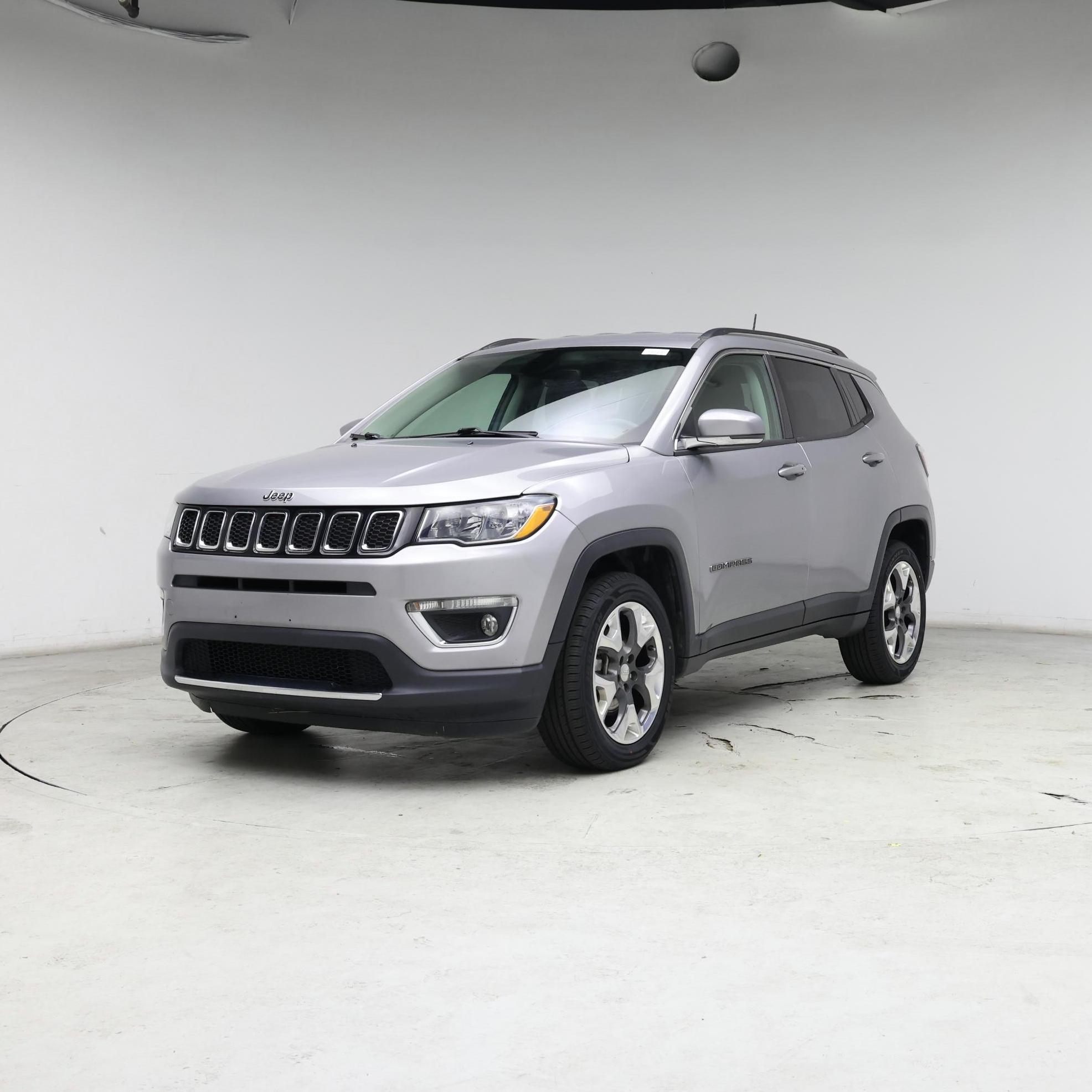 Thumbnail: 2019 Jeep Compass - 4