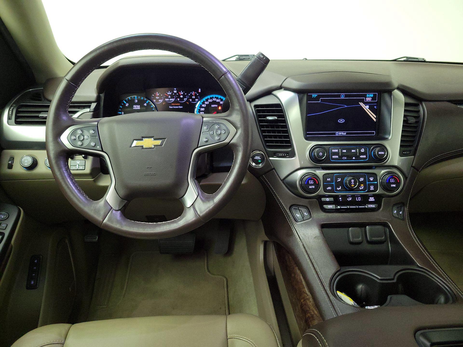 Thumbnail: 2017 Chevrolet Tahoe - 10