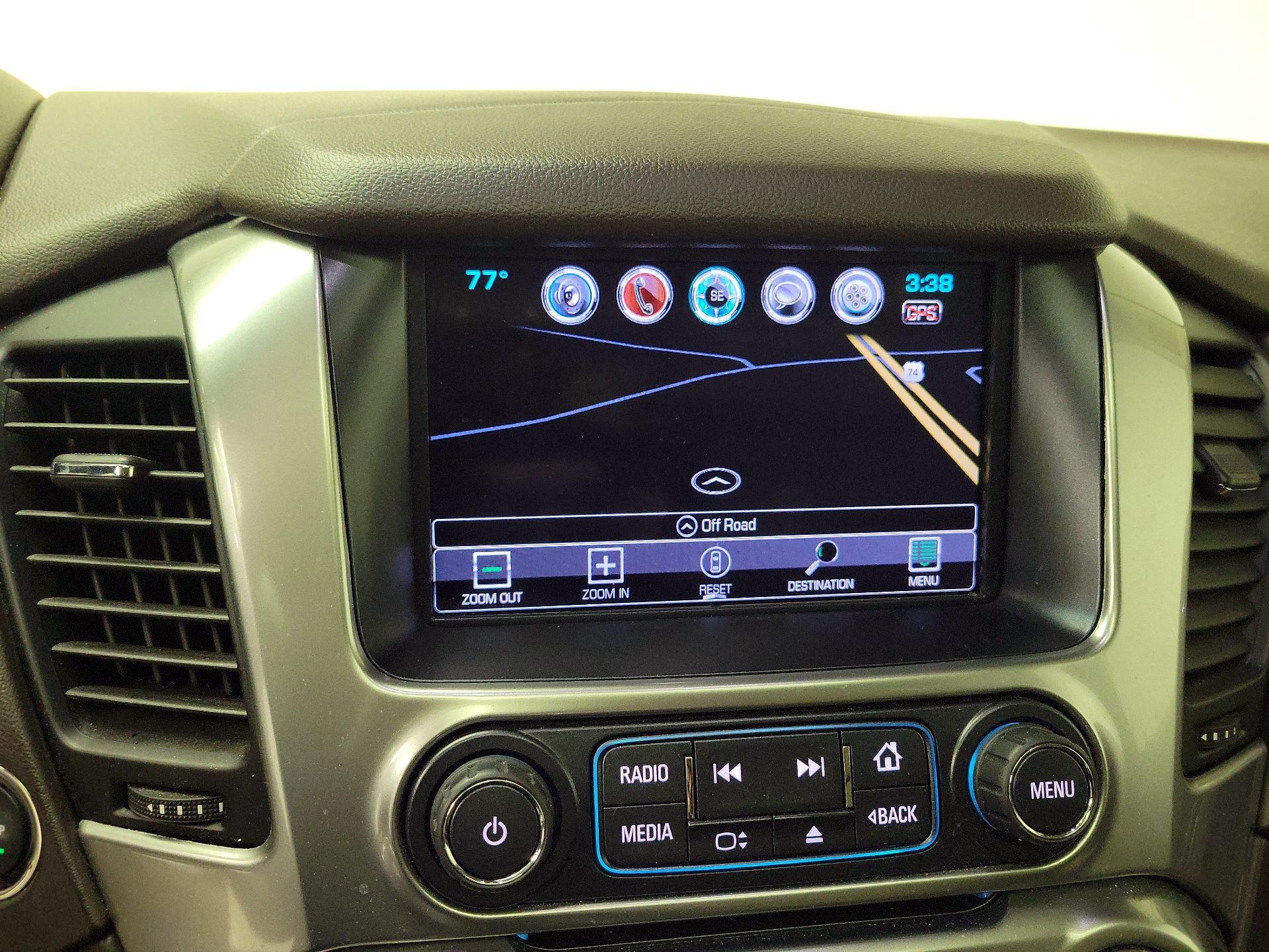 Thumbnail: 2017 Chevrolet Tahoe - 14