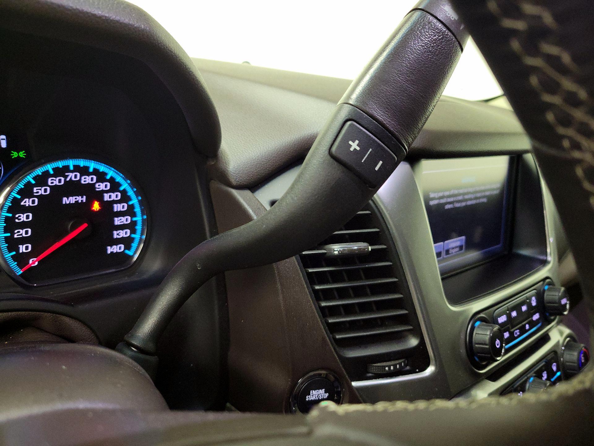 Thumbnail: 2017 Chevrolet Tahoe - 18