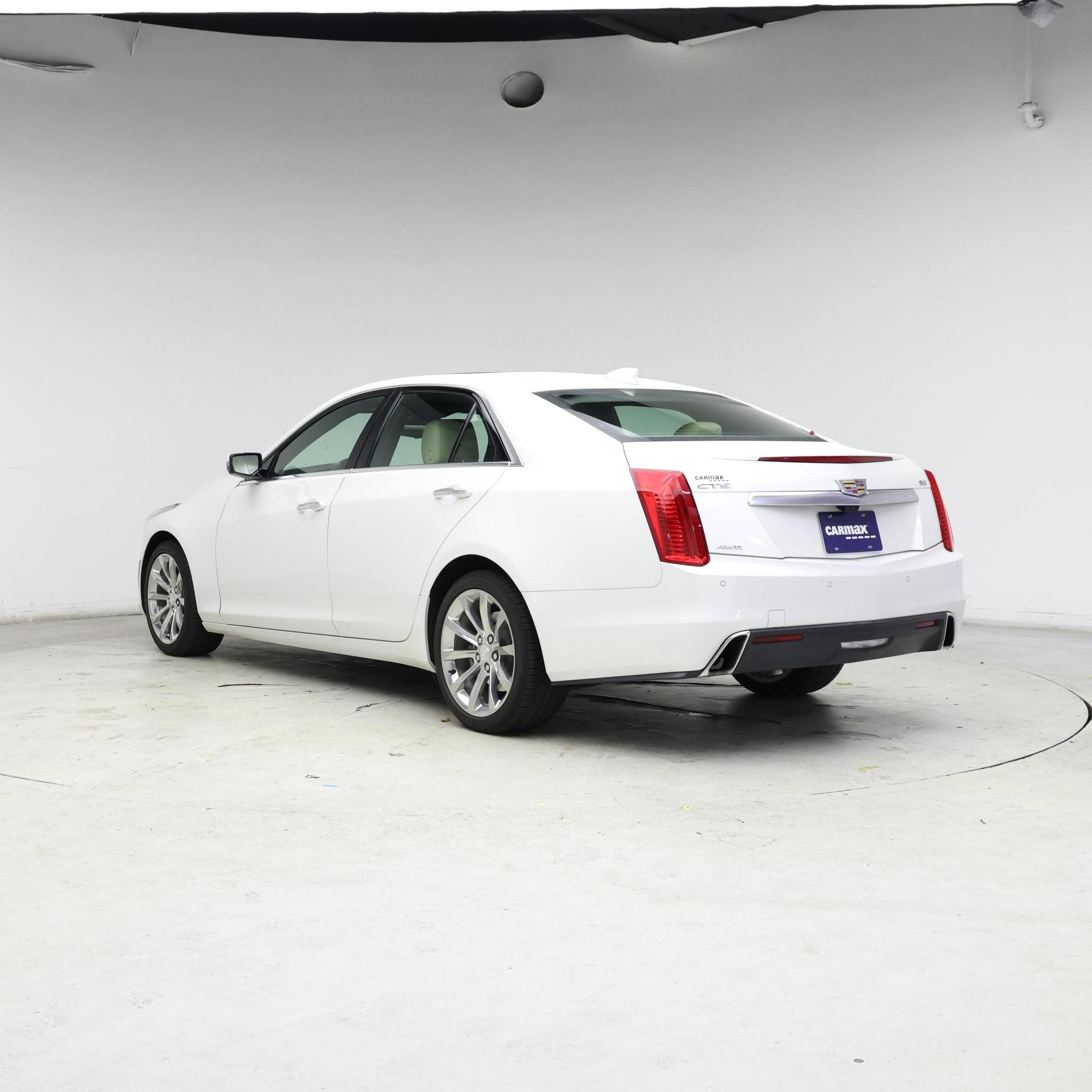 Thumbnail: 2019 Cadillac CTS - 2