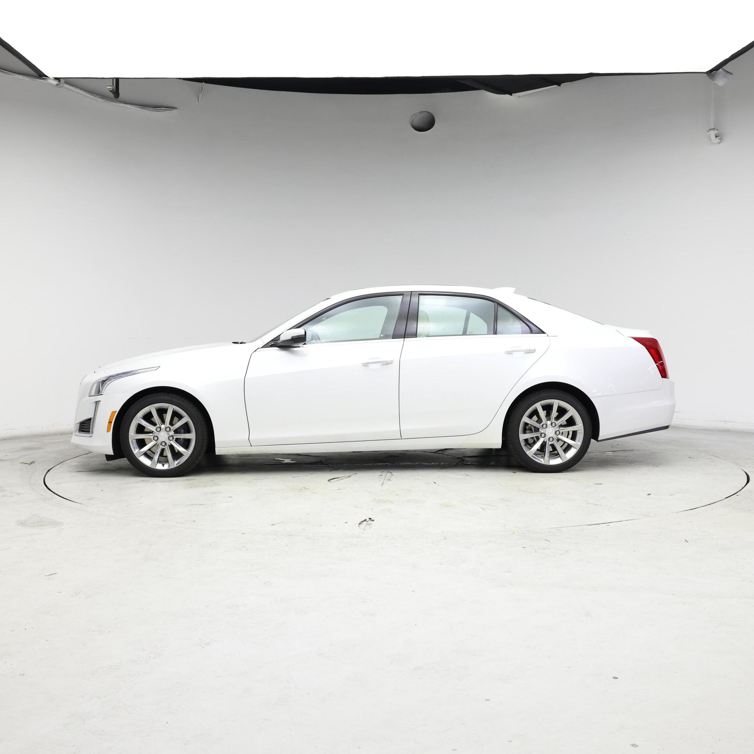 Thumbnail: 2019 Cadillac CTS - 3