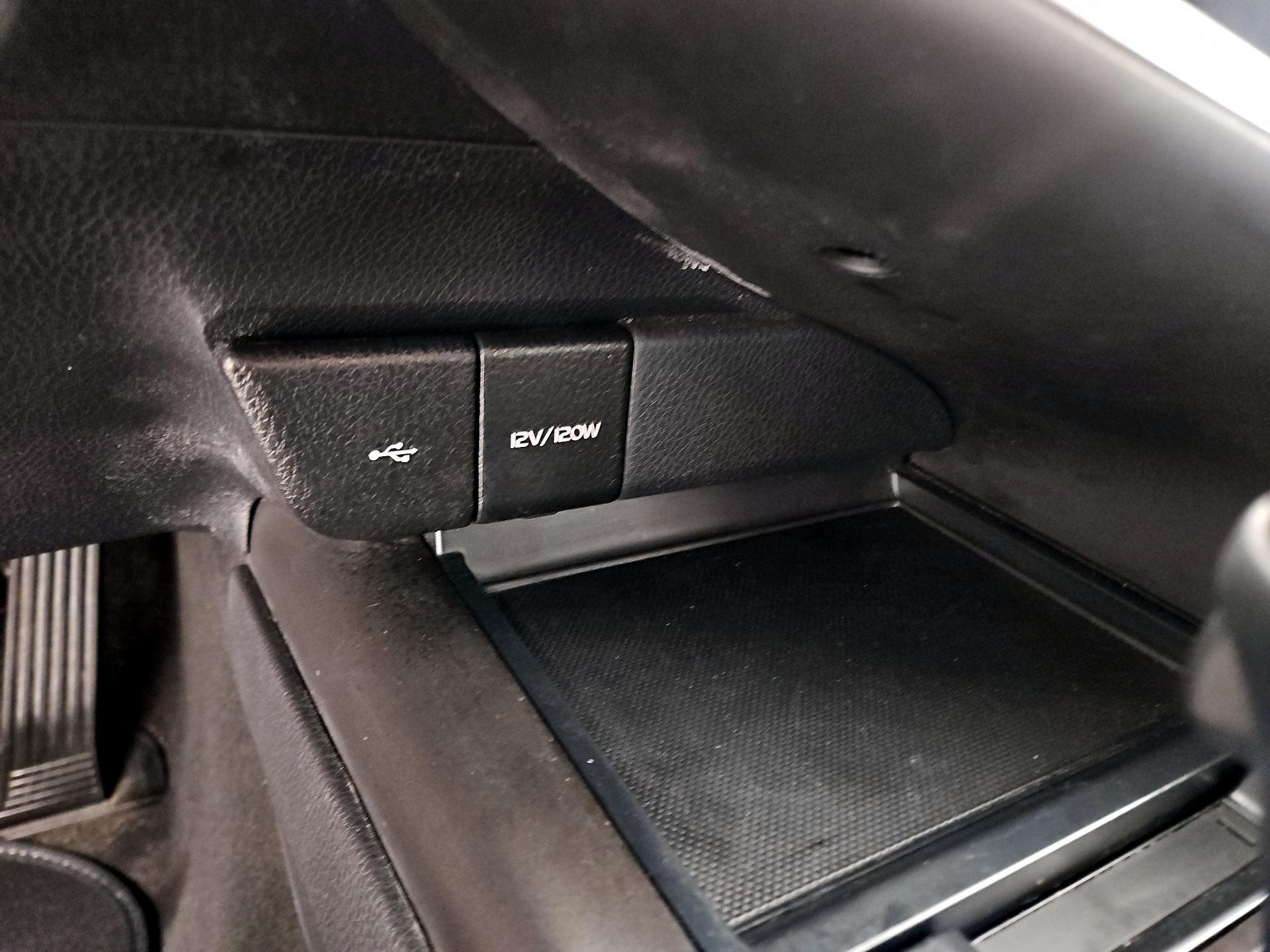 Thumbnail: 2023 Toyota Camry - 18