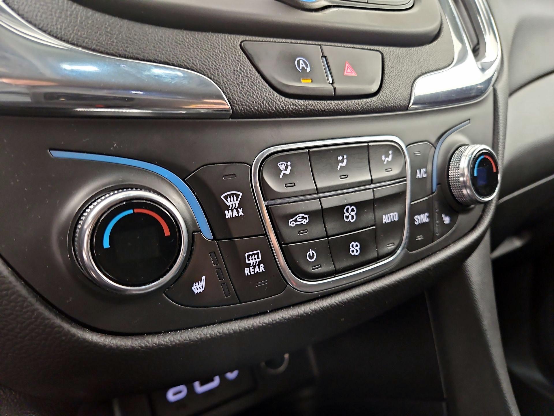 Thumbnail: 2023 Chevrolet Equinox - 16